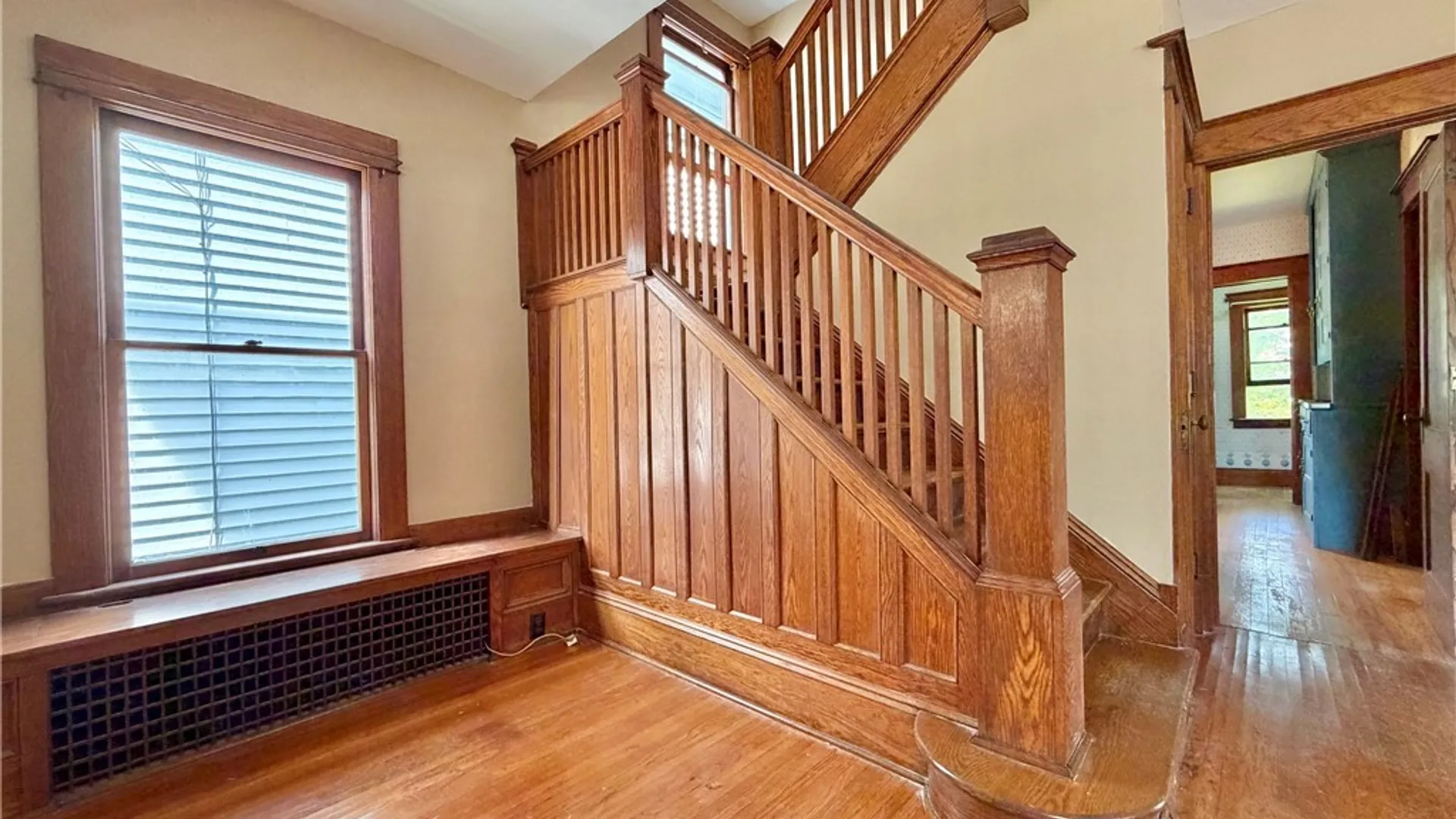 Property at 762 Park Avenue, Dunkirk, NY 14048 4