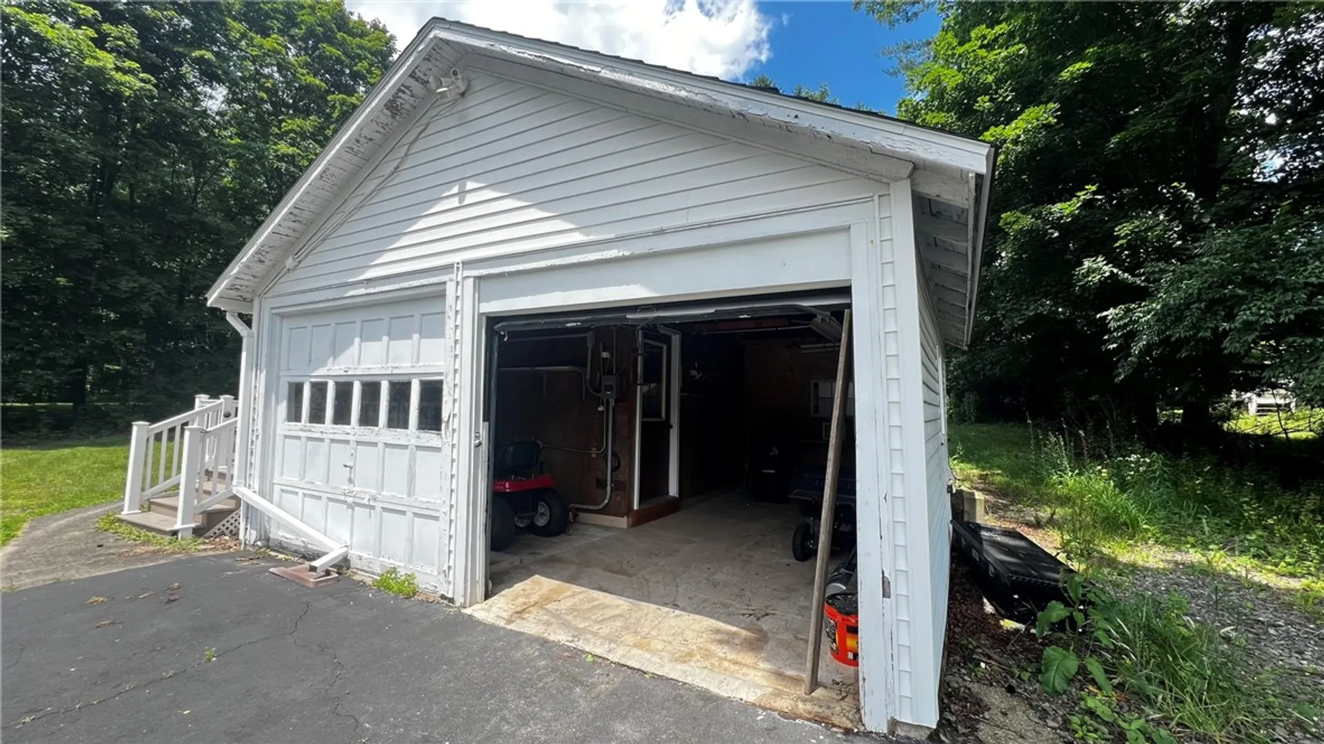 Property at 1844 Acorn Road, Elmira, NY 14905 3
