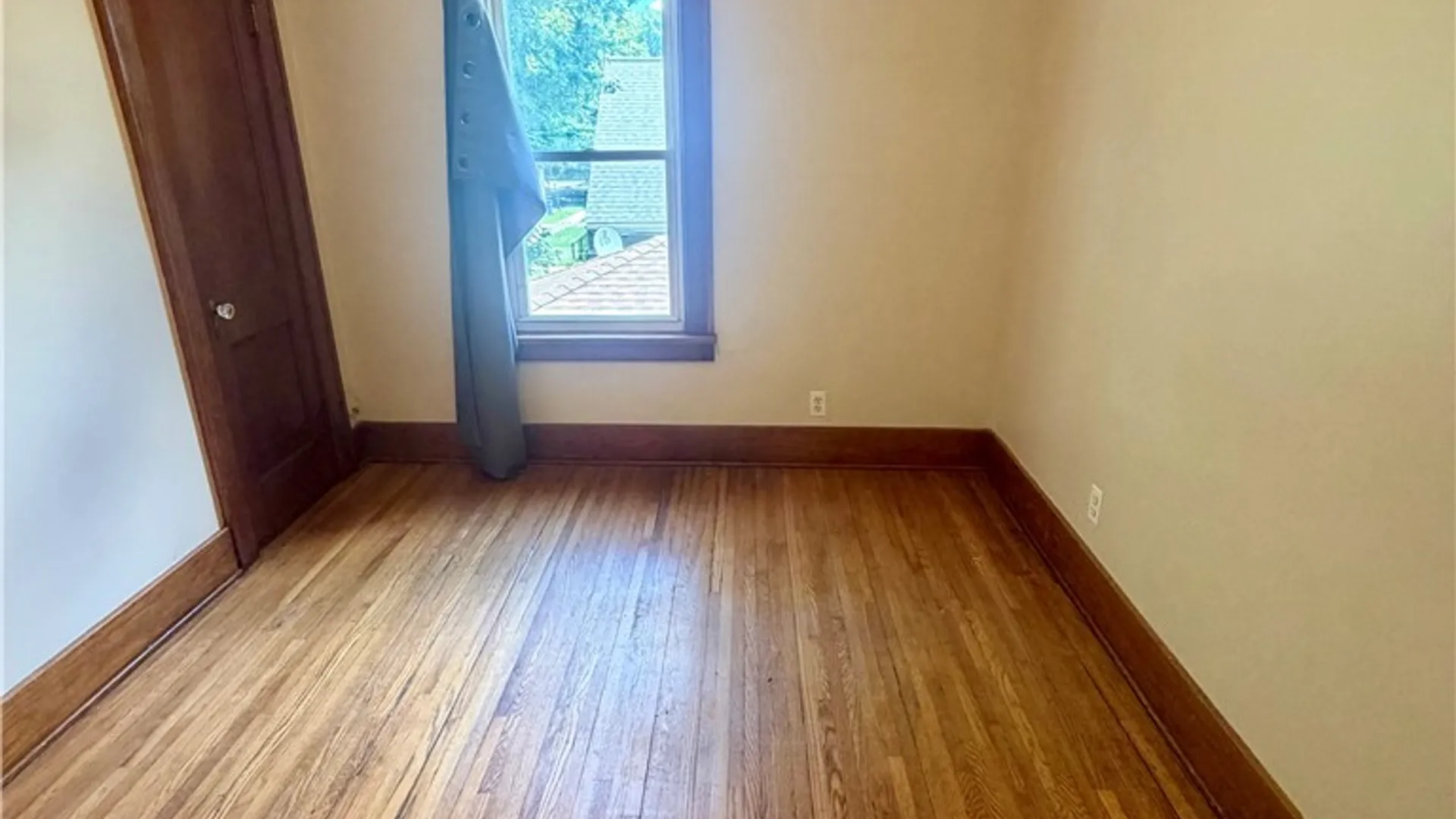 Property at 455 24th Street, Niagara Falls, NY 14303 12
