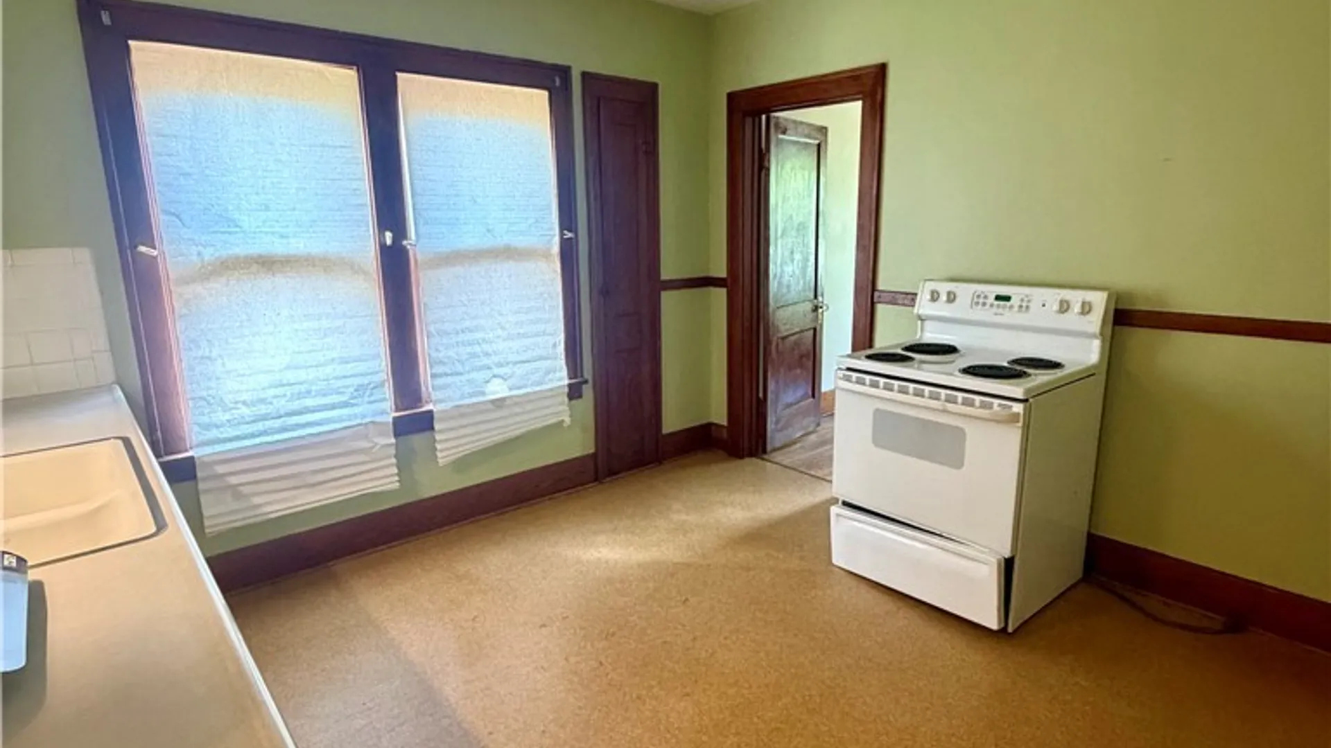 Property at 455 24th Street, Niagara Falls, NY 14303 7
