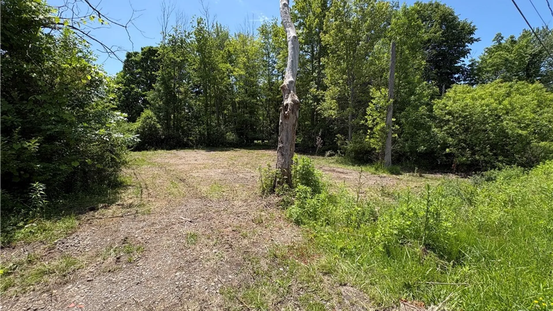 Property at 475 Kennedy Avenue, Evans, NY 14006 3