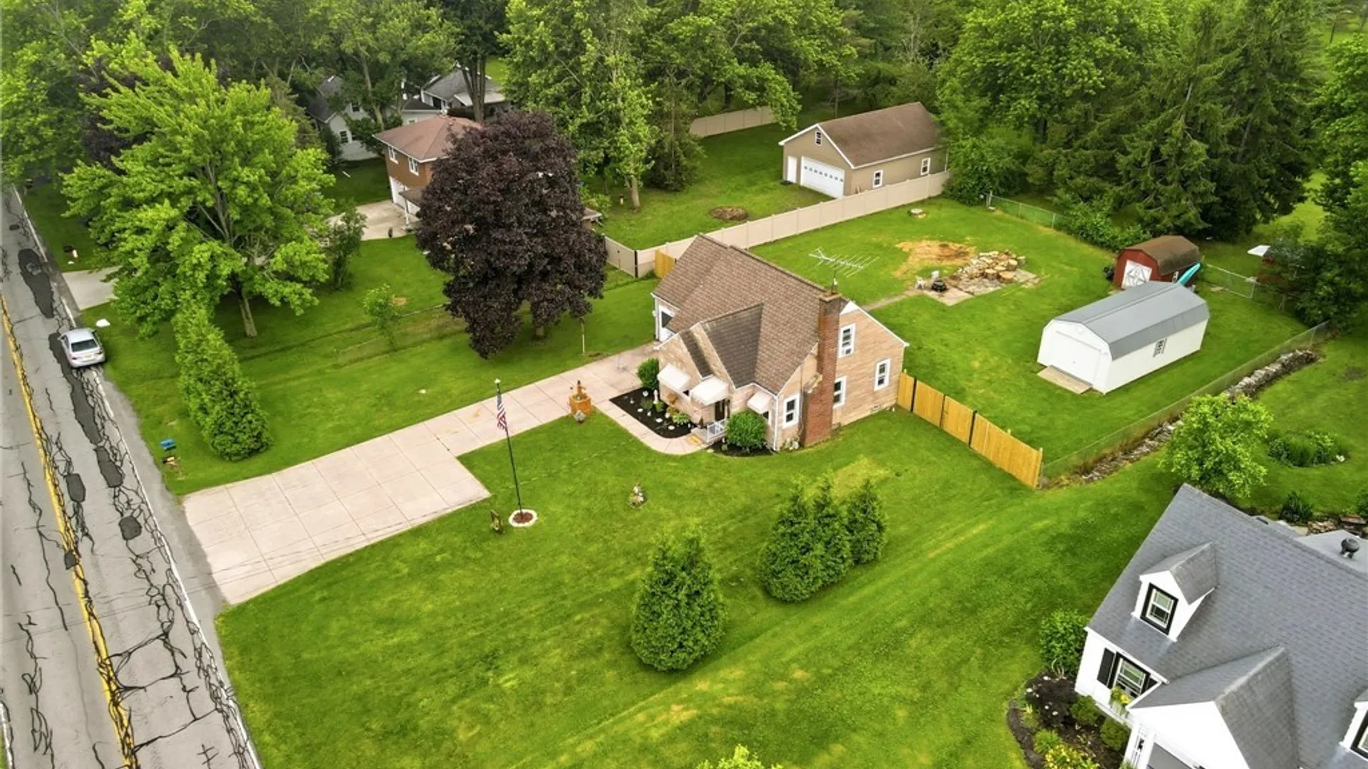 Property at 6888 Sy Road, Wheatfield, NY 14304 27