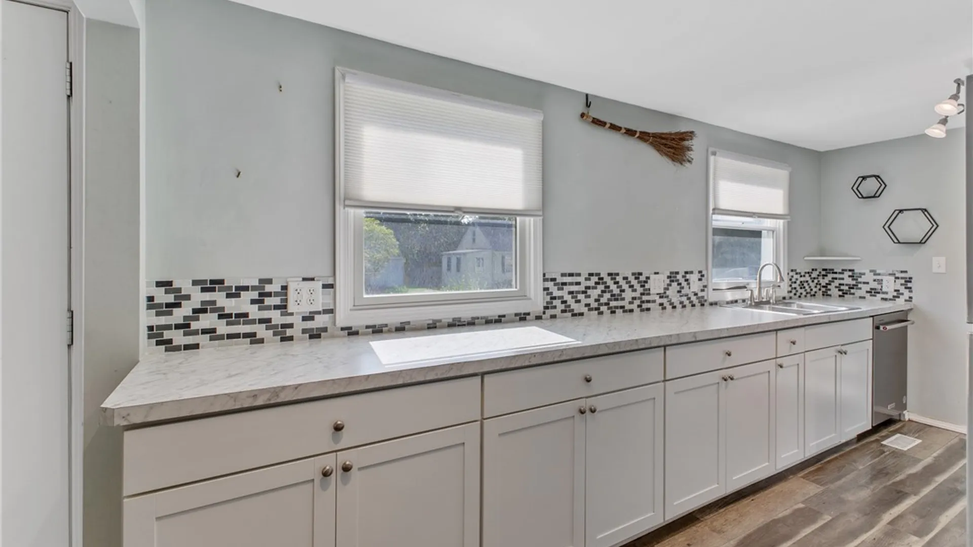 Property at 125 Circle Road, Salina, NY 13212 10