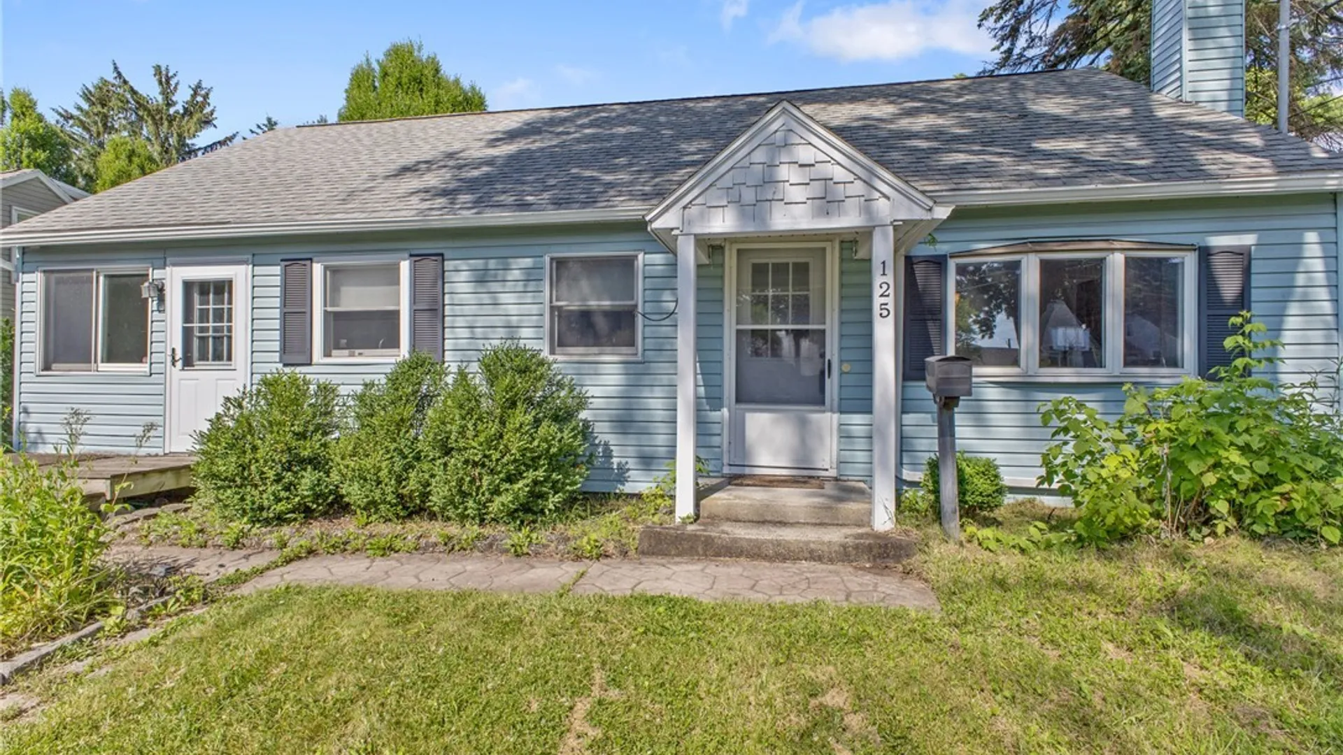 Property at 125 Circle Road, Salina, NY 13212 2
