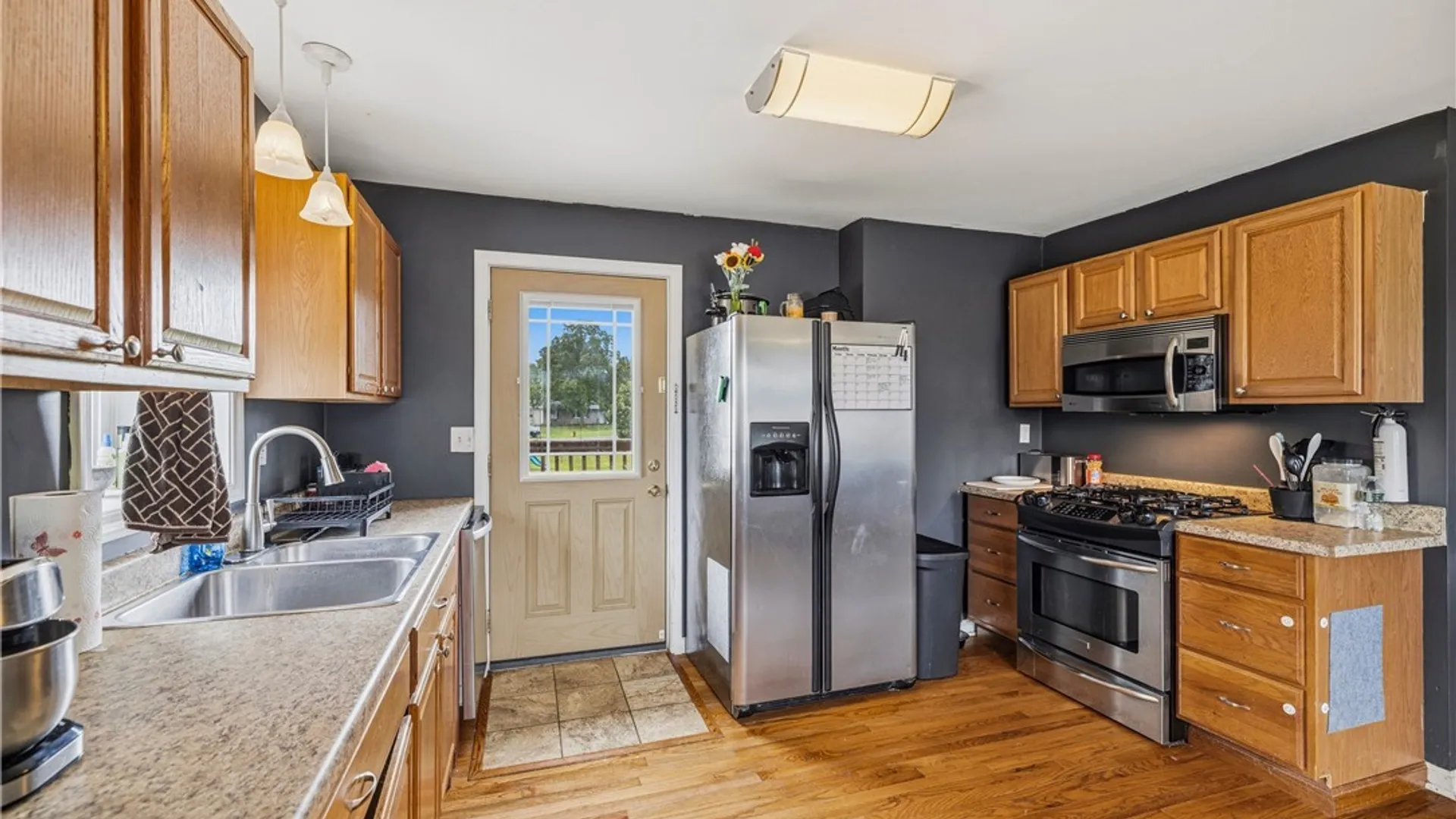 Property at 995 Saunders Sett Road, Lewiston, NY 14305 13
