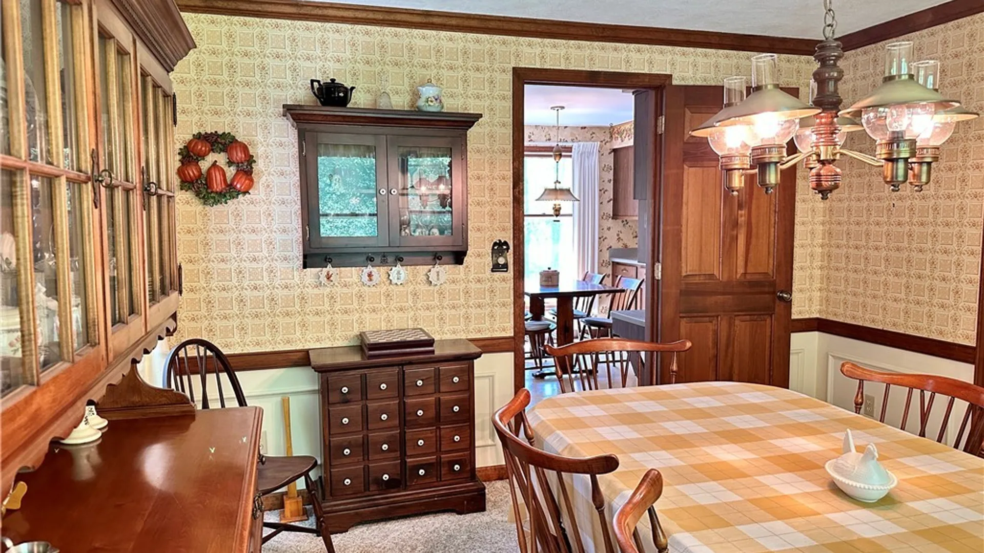 Property at 40 Tanglewood Drive, Orchard Park, NY 14127 11