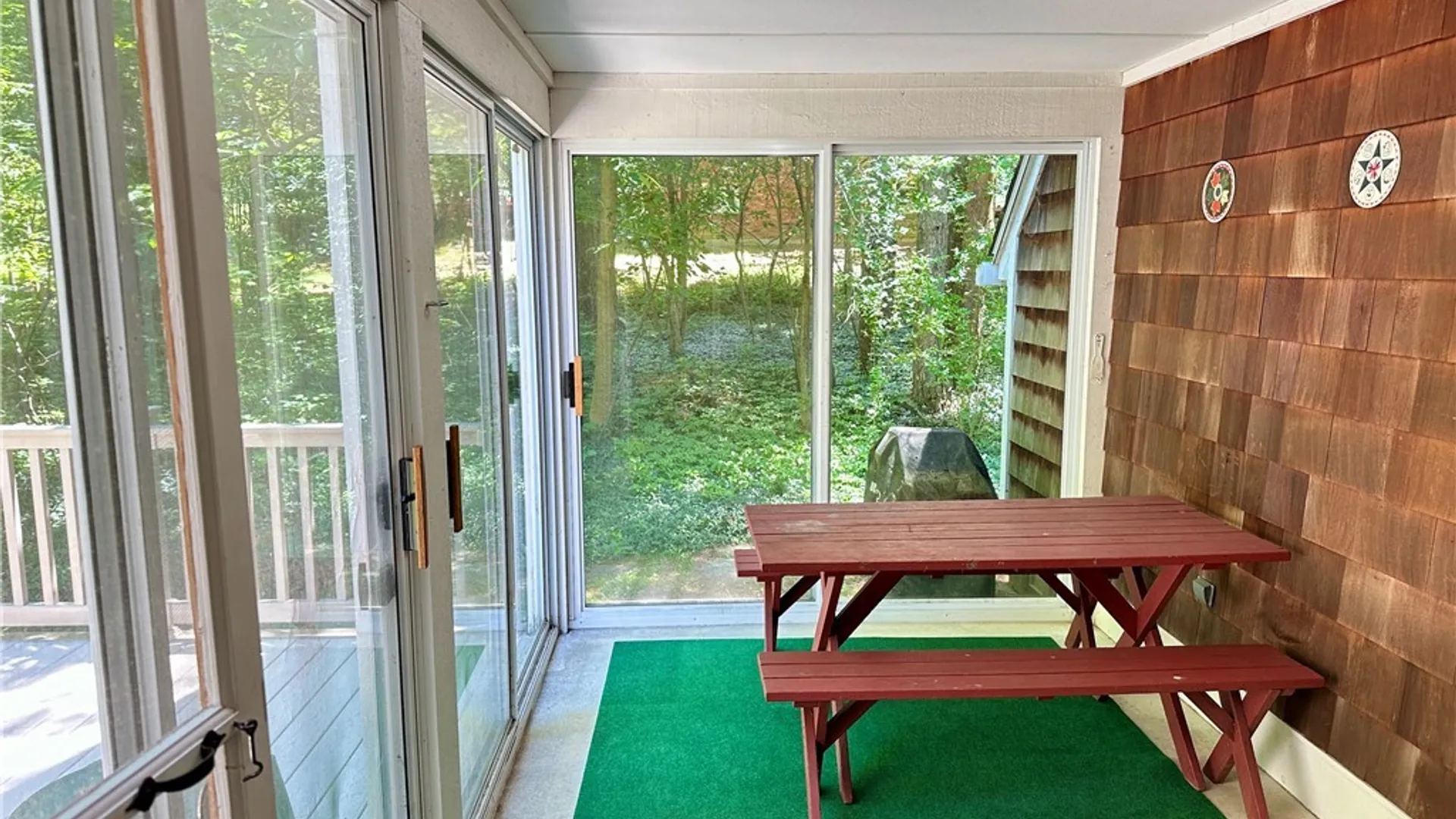 Property at 40 Tanglewood Drive, Orchard Park, NY 14127 40