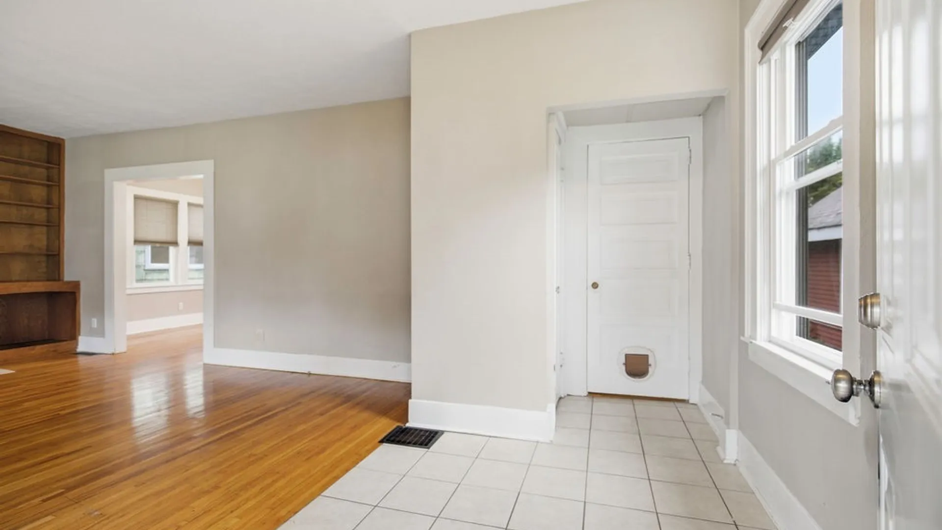Property at 1146 N Glencove Road, Syracuse, NY 13206 4