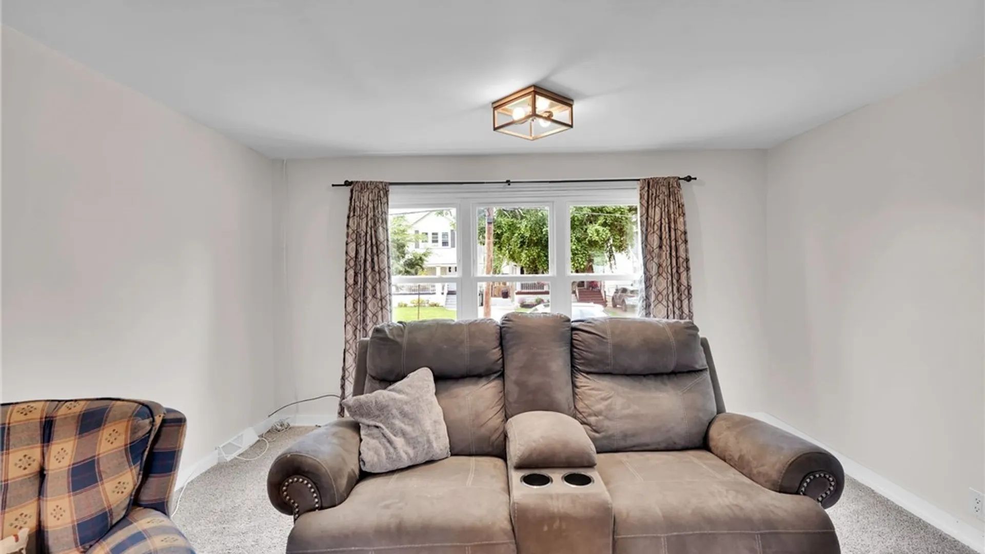Property at 35 Tamarack Street, Buffalo, NY 14220 19