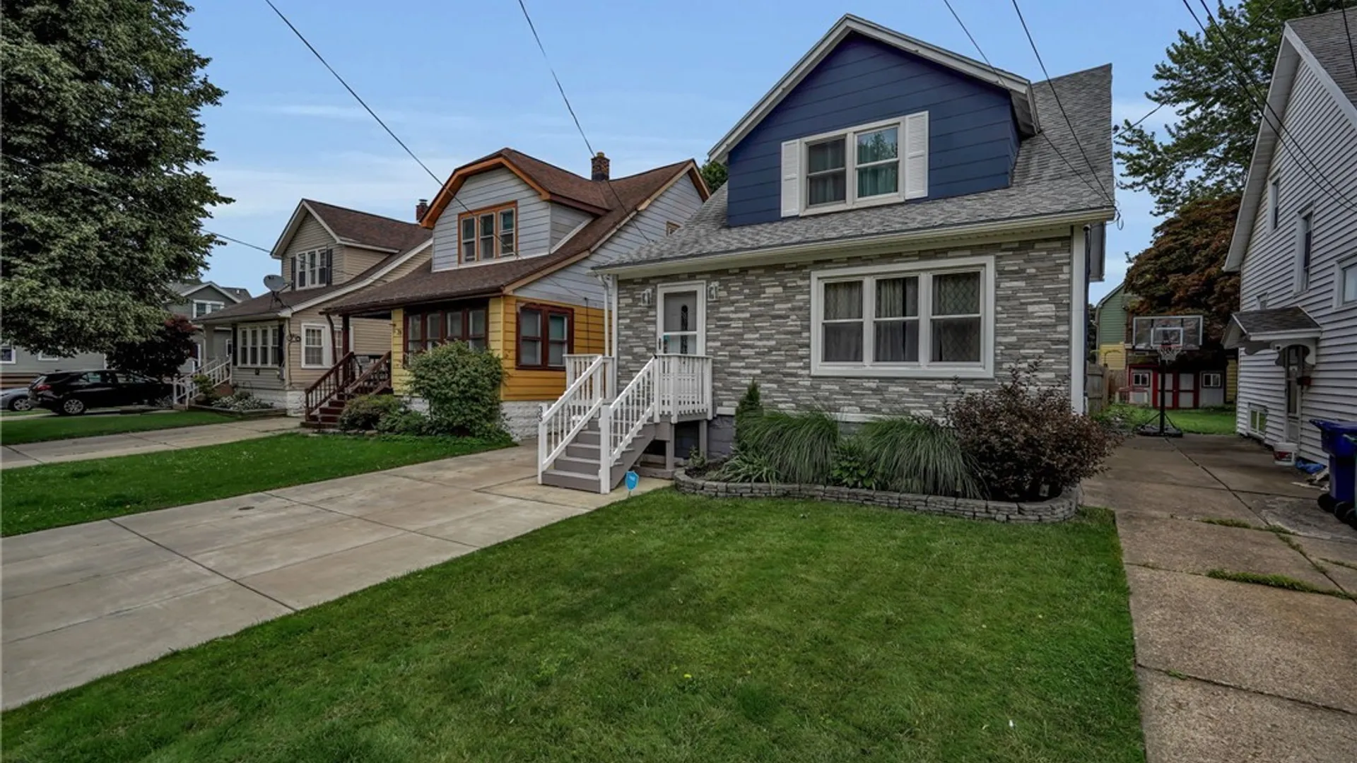 Property at 35 Tamarack Street, Buffalo, NY 14220 2