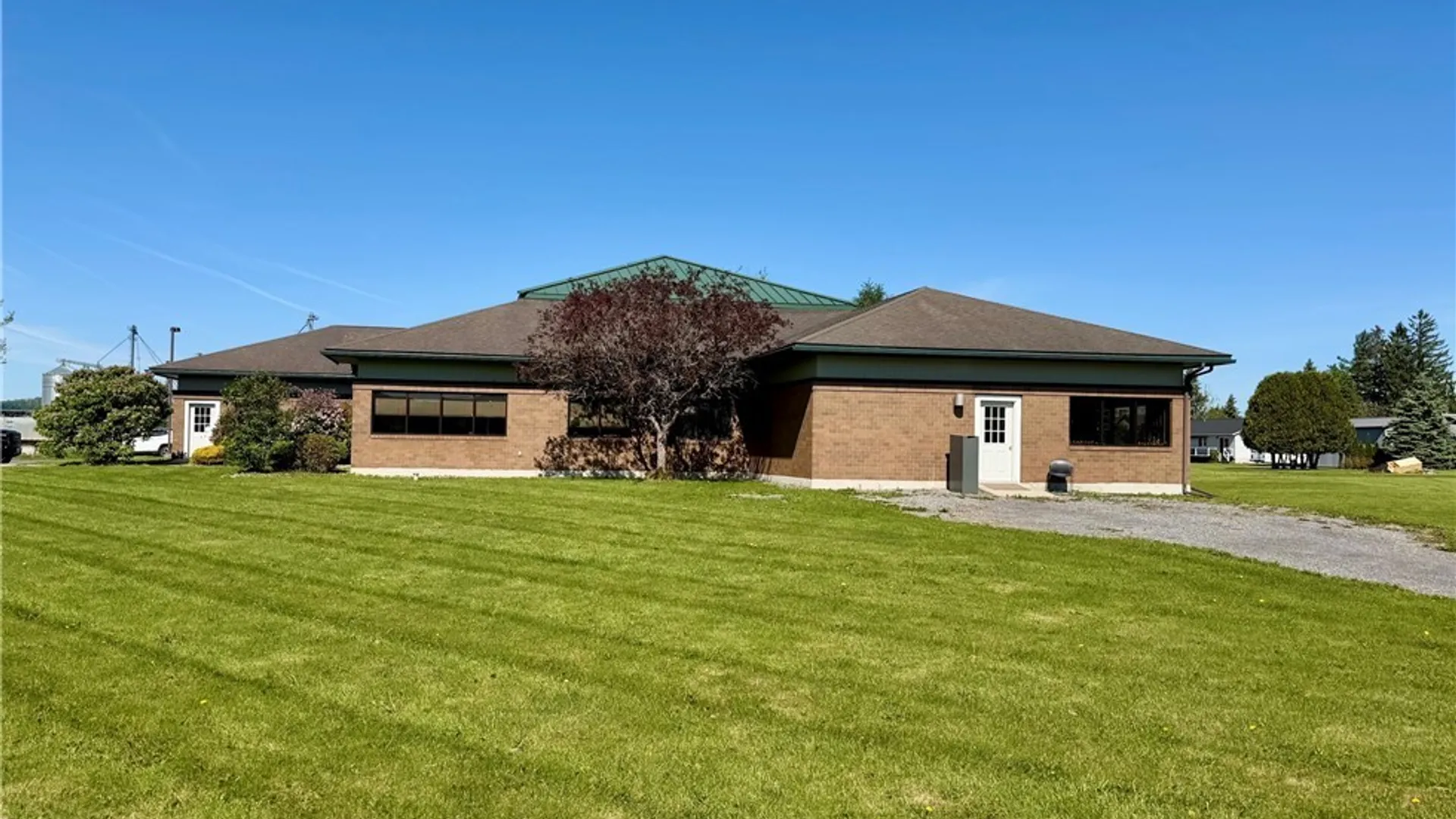 Property at 995 State Route 12, Sangerfield, NY 13480 10