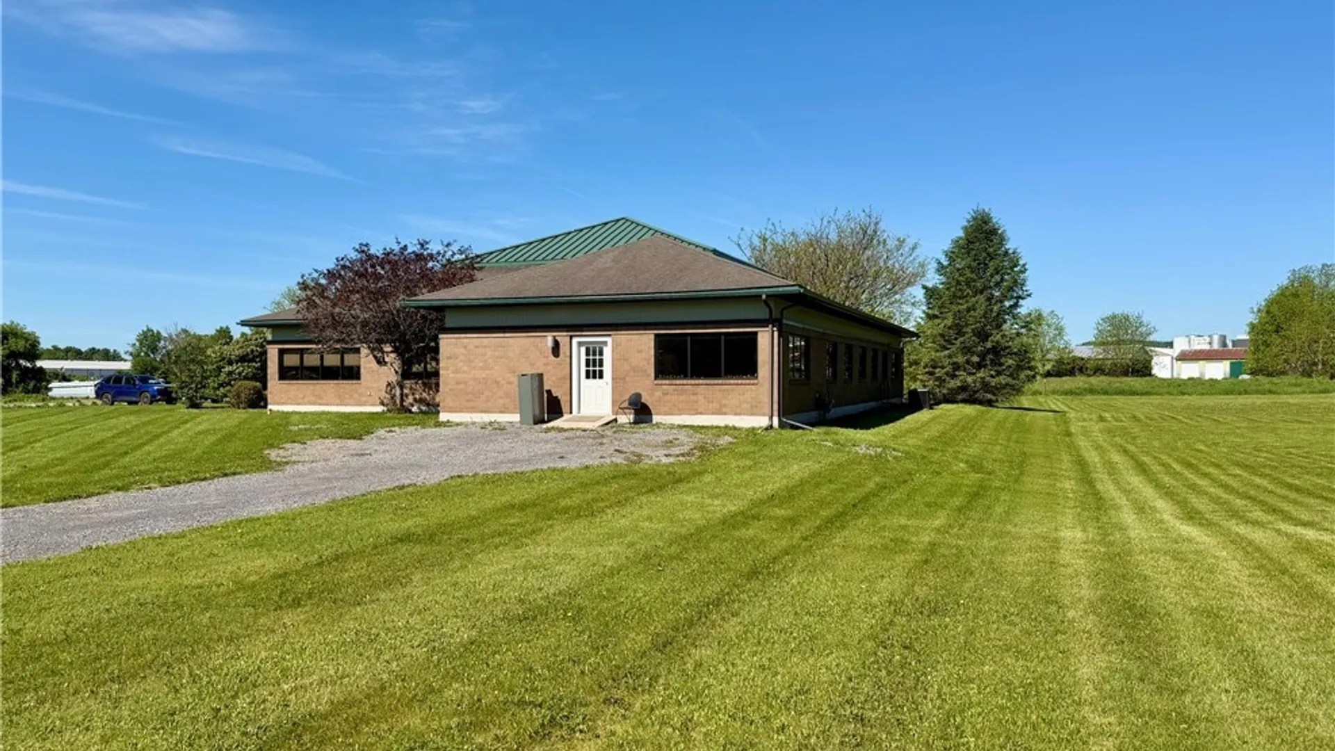 Property at 995 State Route 12, Sangerfield, NY 13480 2