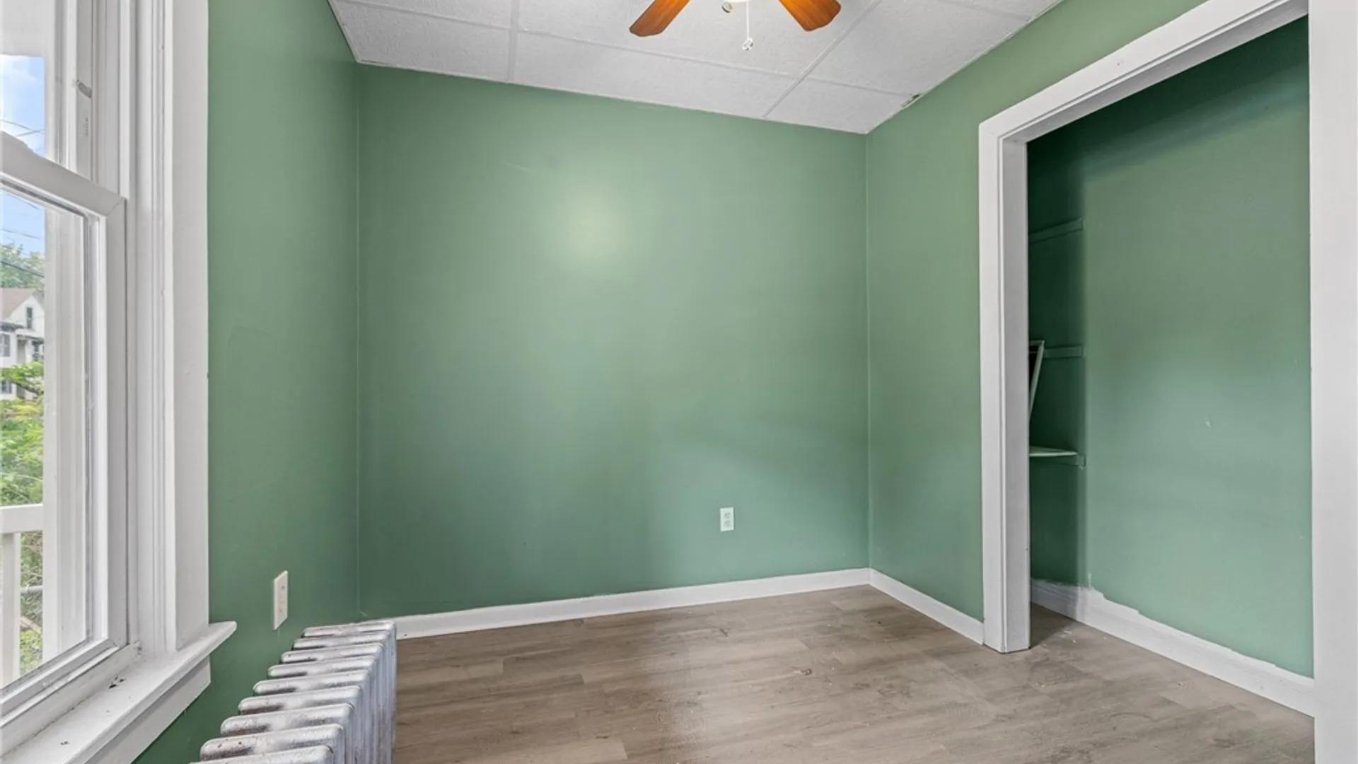 Property at 445 18th Street, Niagara Falls, NY 14303 5
