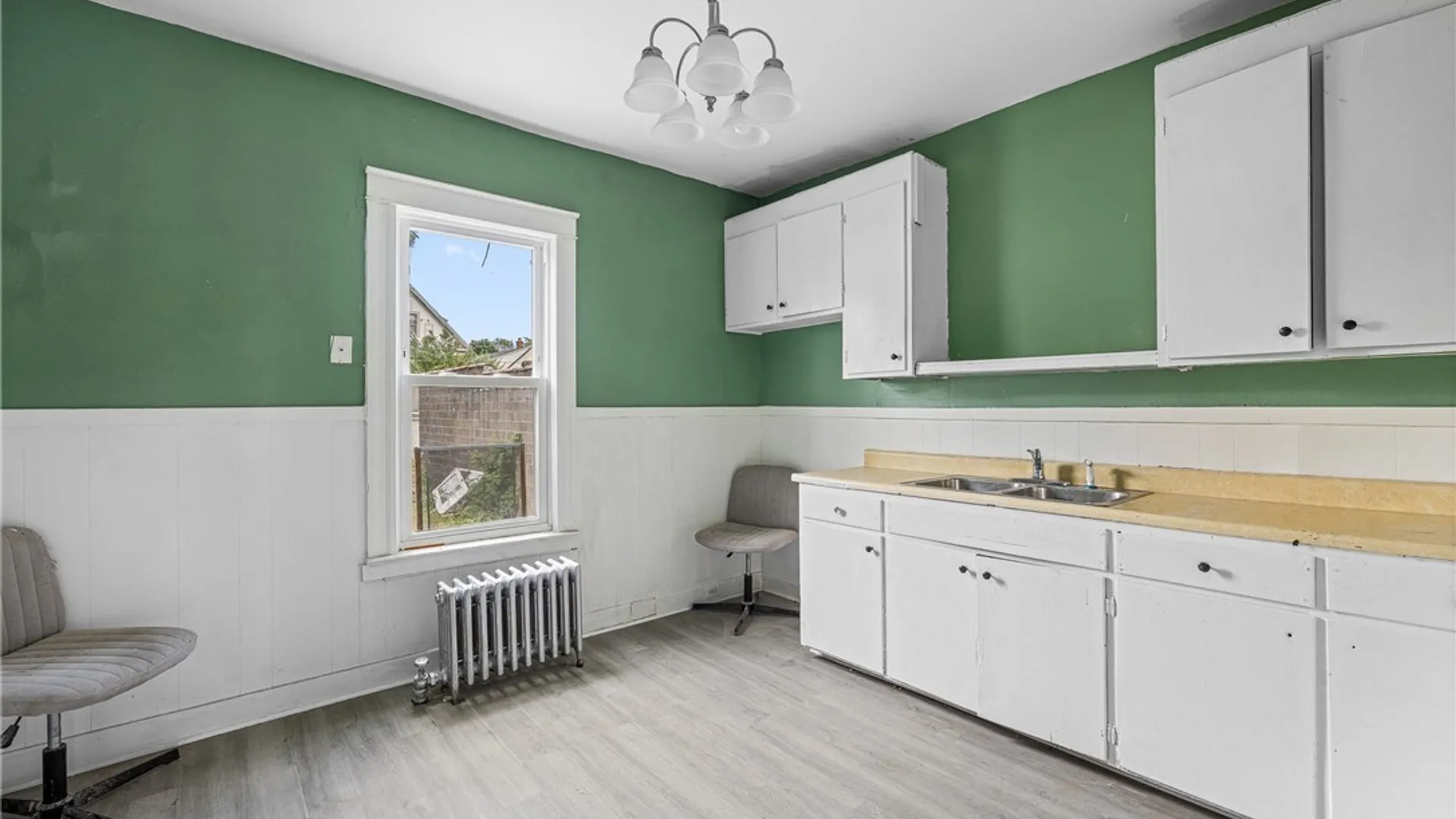 Property at 445 18th Street, Niagara Falls, NY 14303 7