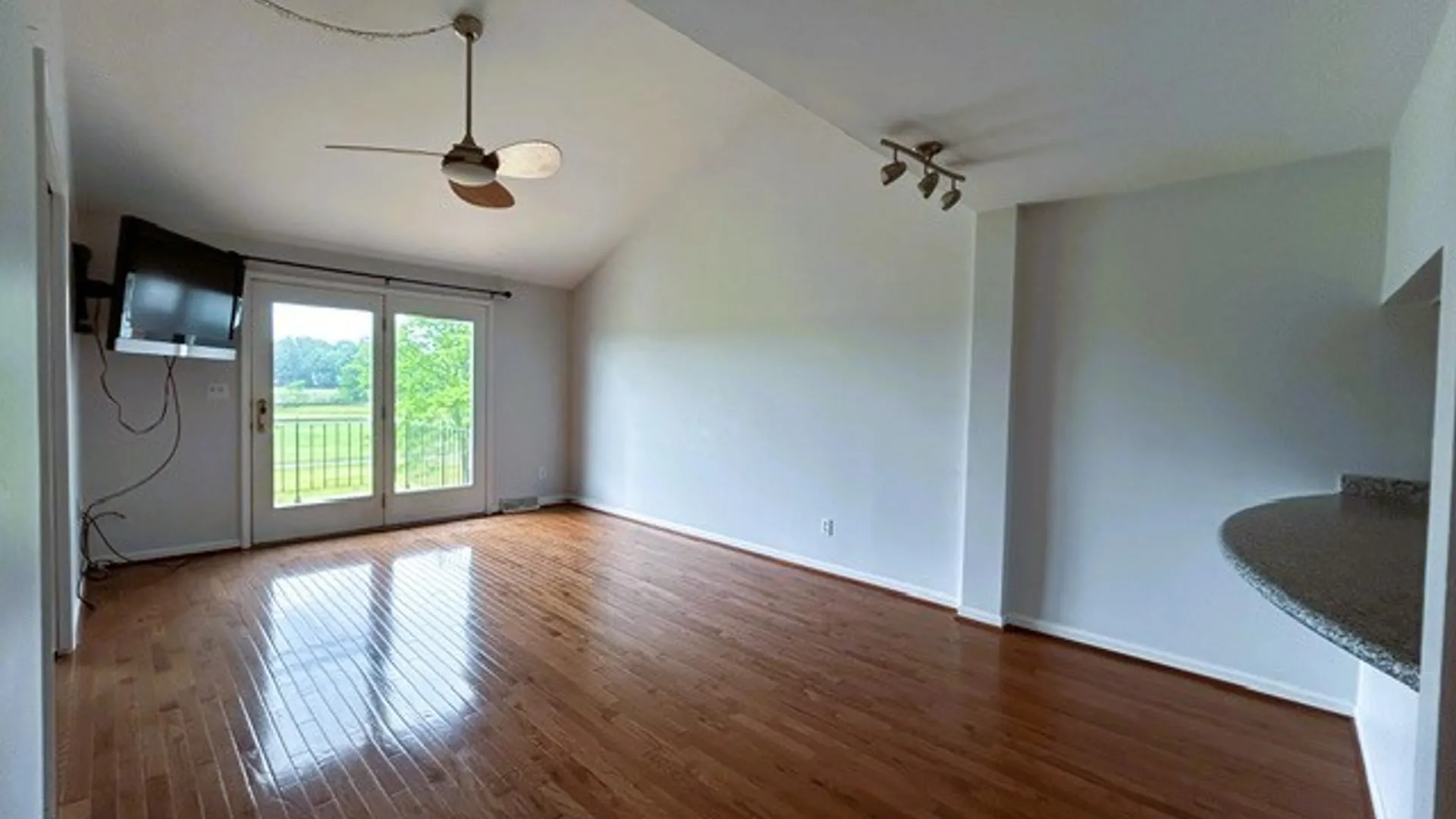 Property at 91 Tralee, Amherst, NY 14051 4
