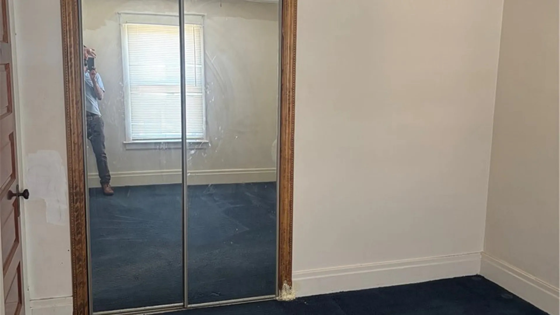 Property at 2229 Whitney Avenue, Niagara Falls, NY 14301 10