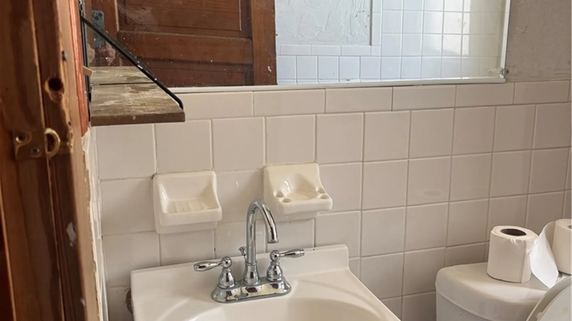 Property at 2229 Whitney Avenue, Niagara Falls, NY 14301 12