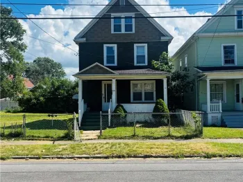 2229 Whitney Avenue, Niagara Falls, NY 14301