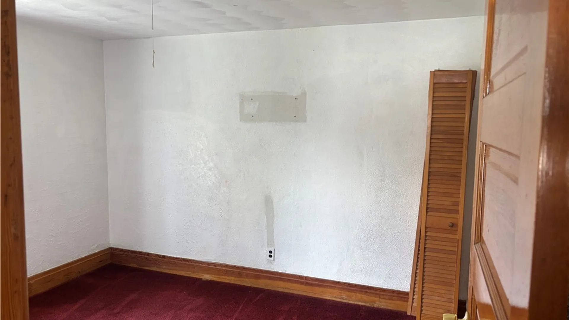 Property at 2229 Whitney Avenue, Niagara Falls, NY 14301 7