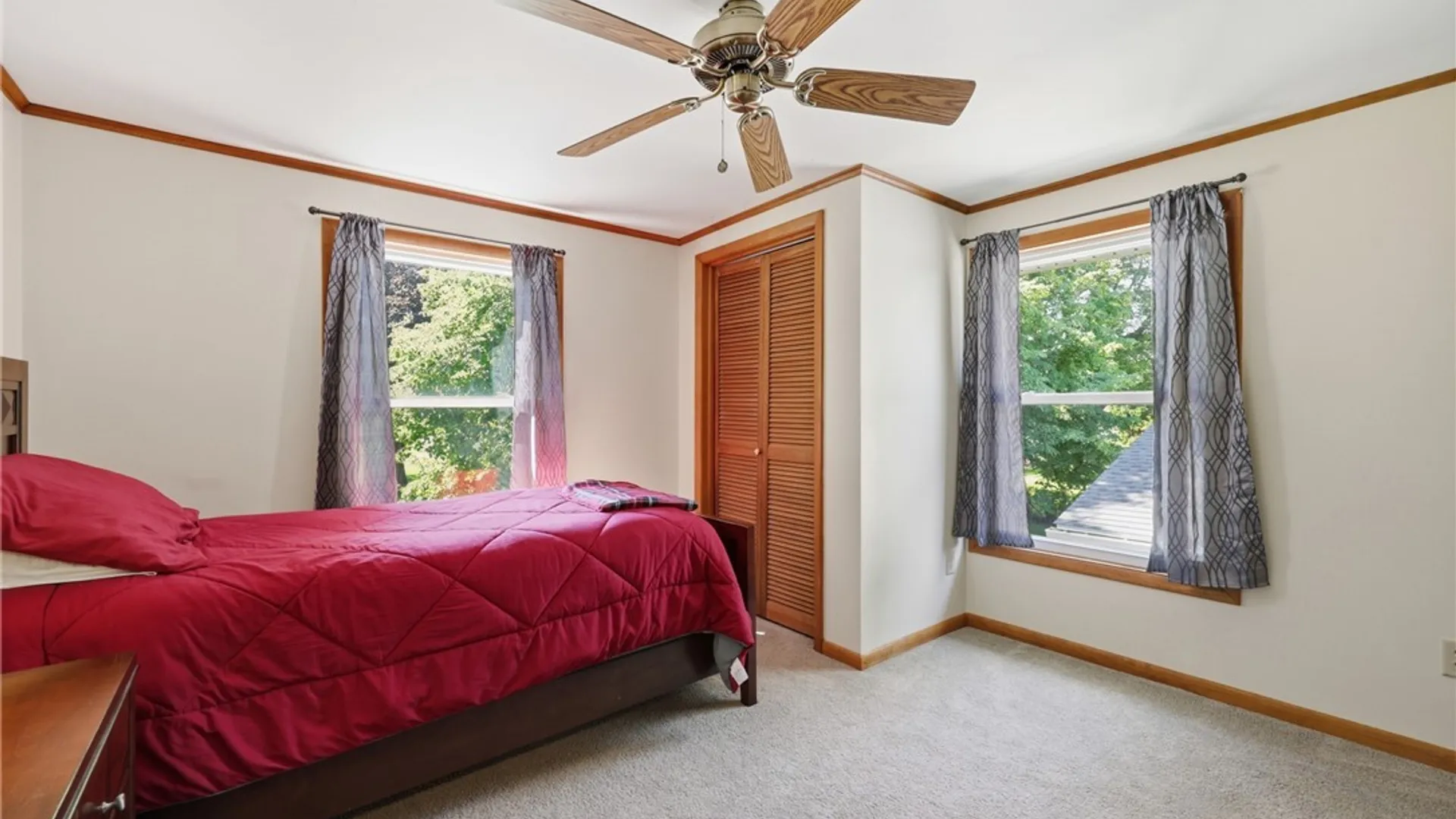 Property at 12 Beverly Drive, Evans, NY 14006 25