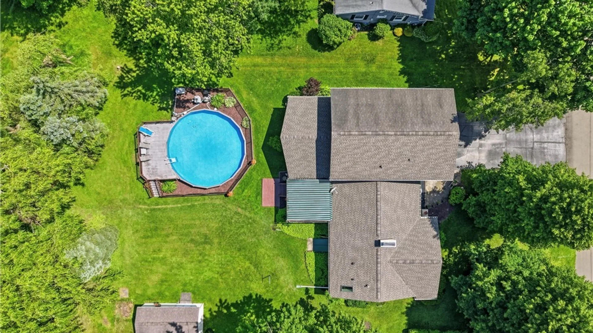 Property at 12 Beverly Drive, Evans, NY 14006 37
