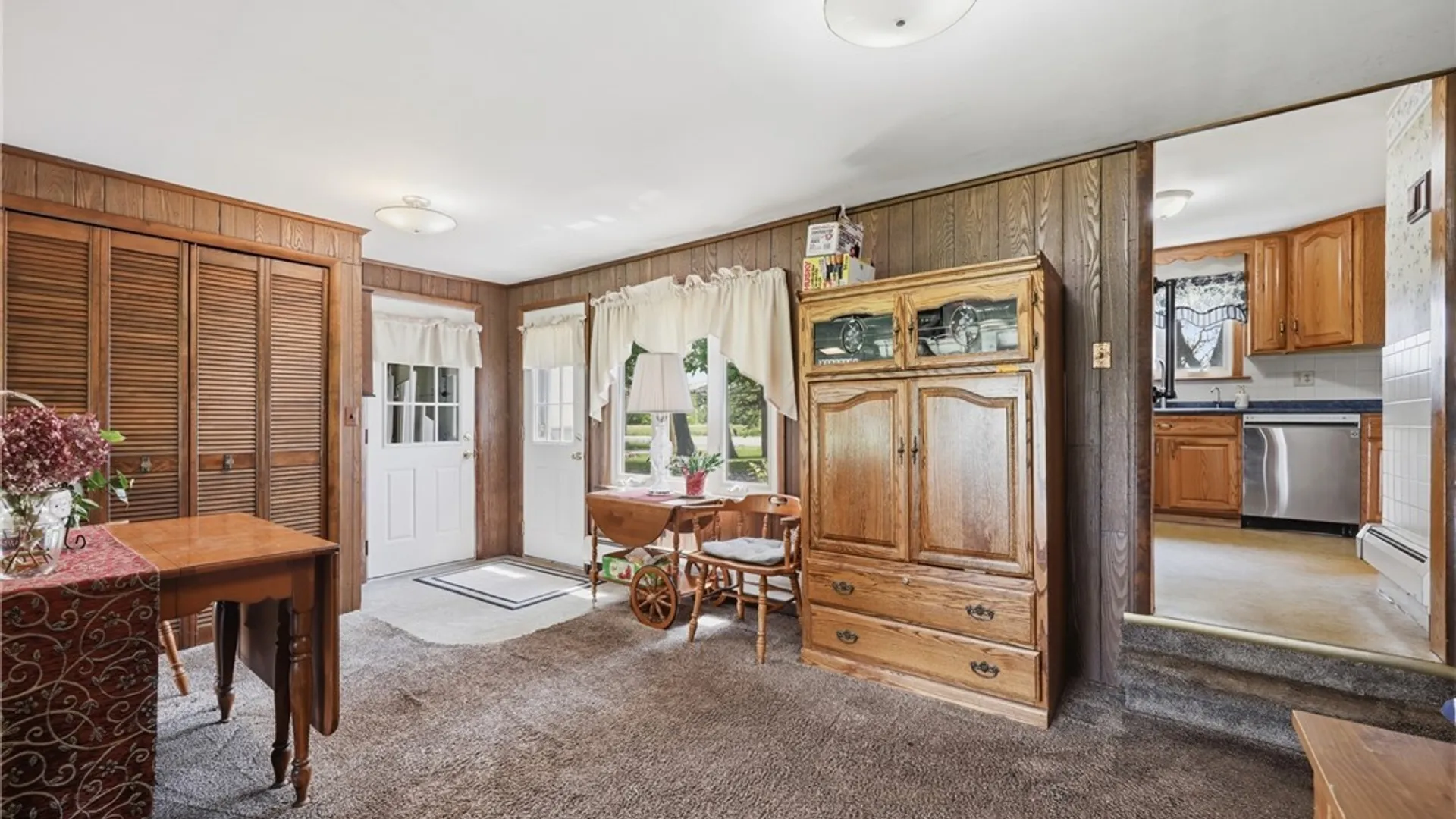 Property at 6158 Broadway Street, Lancaster, NY 14086 14