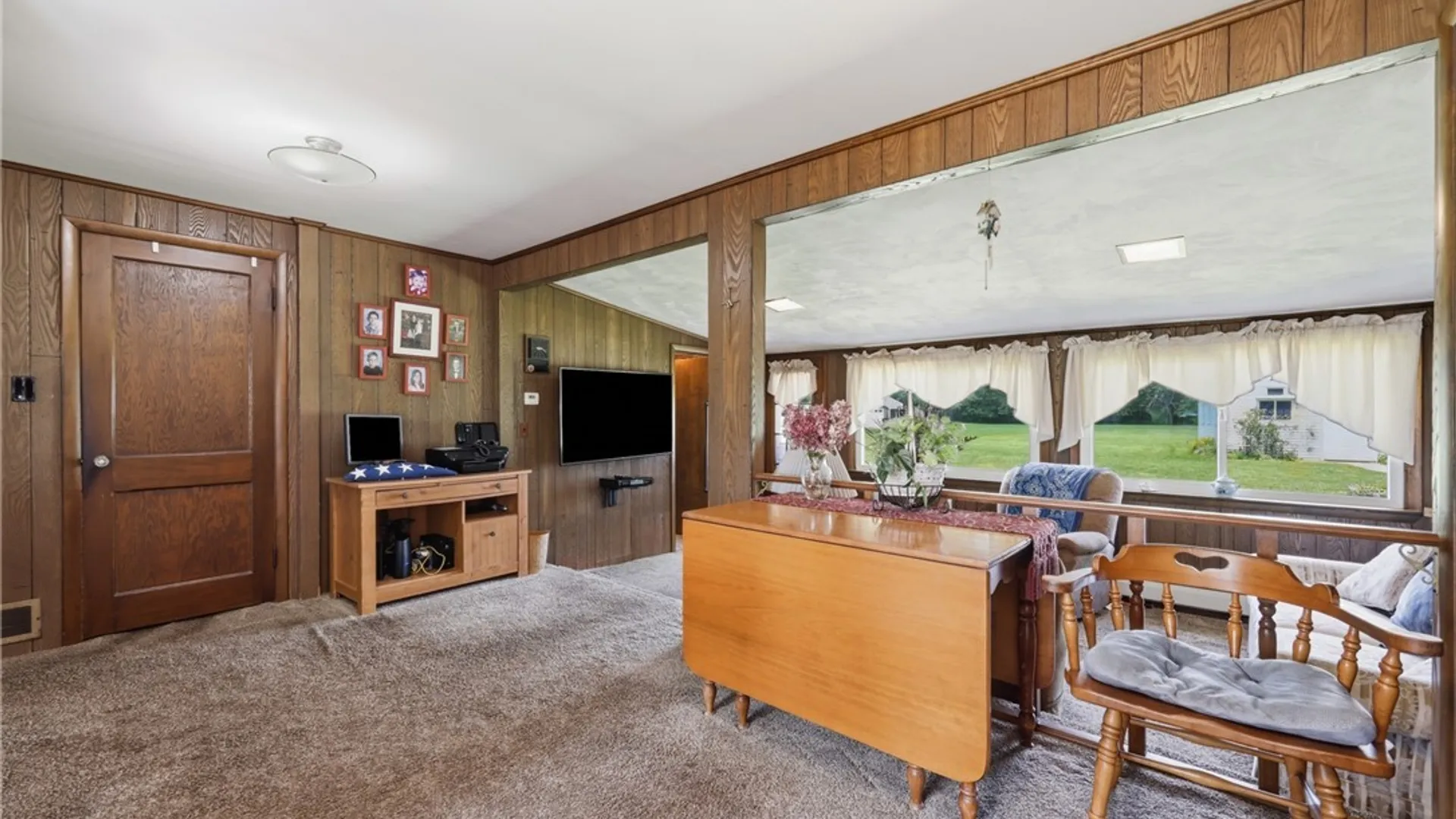 Property at 6158 Broadway Street, Lancaster, NY 14086 16