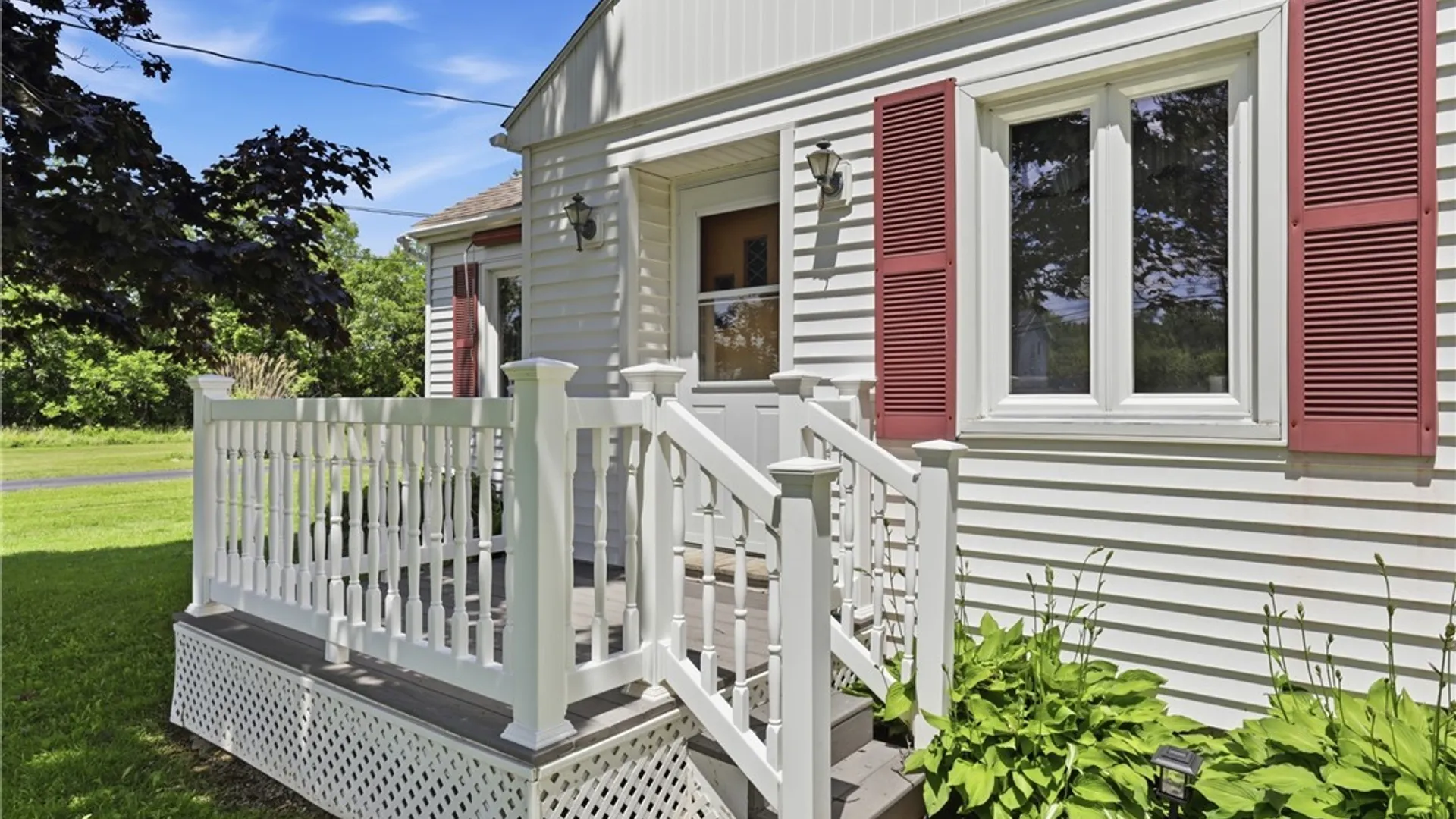 Property at 6158 Broadway Street, Lancaster, NY 14086 3
