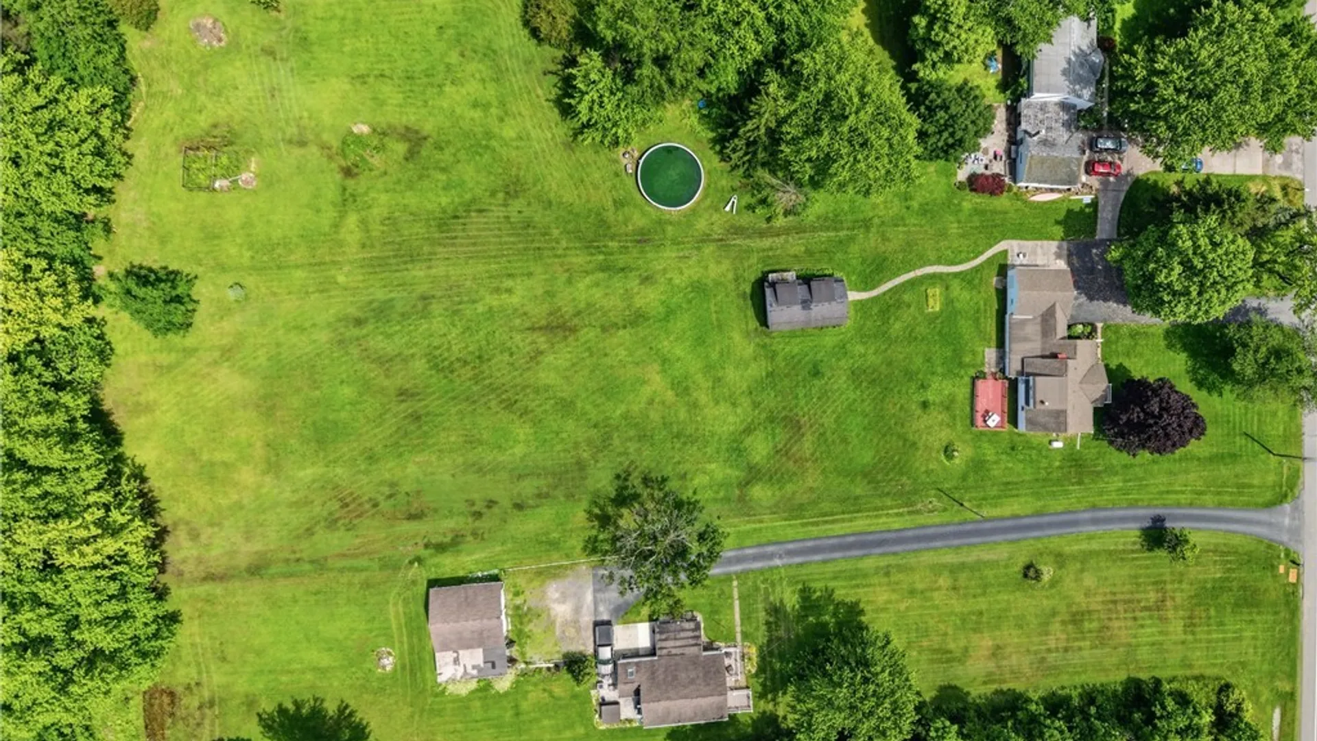 Property at 6158 Broadway Street, Lancaster, NY 14086 45
