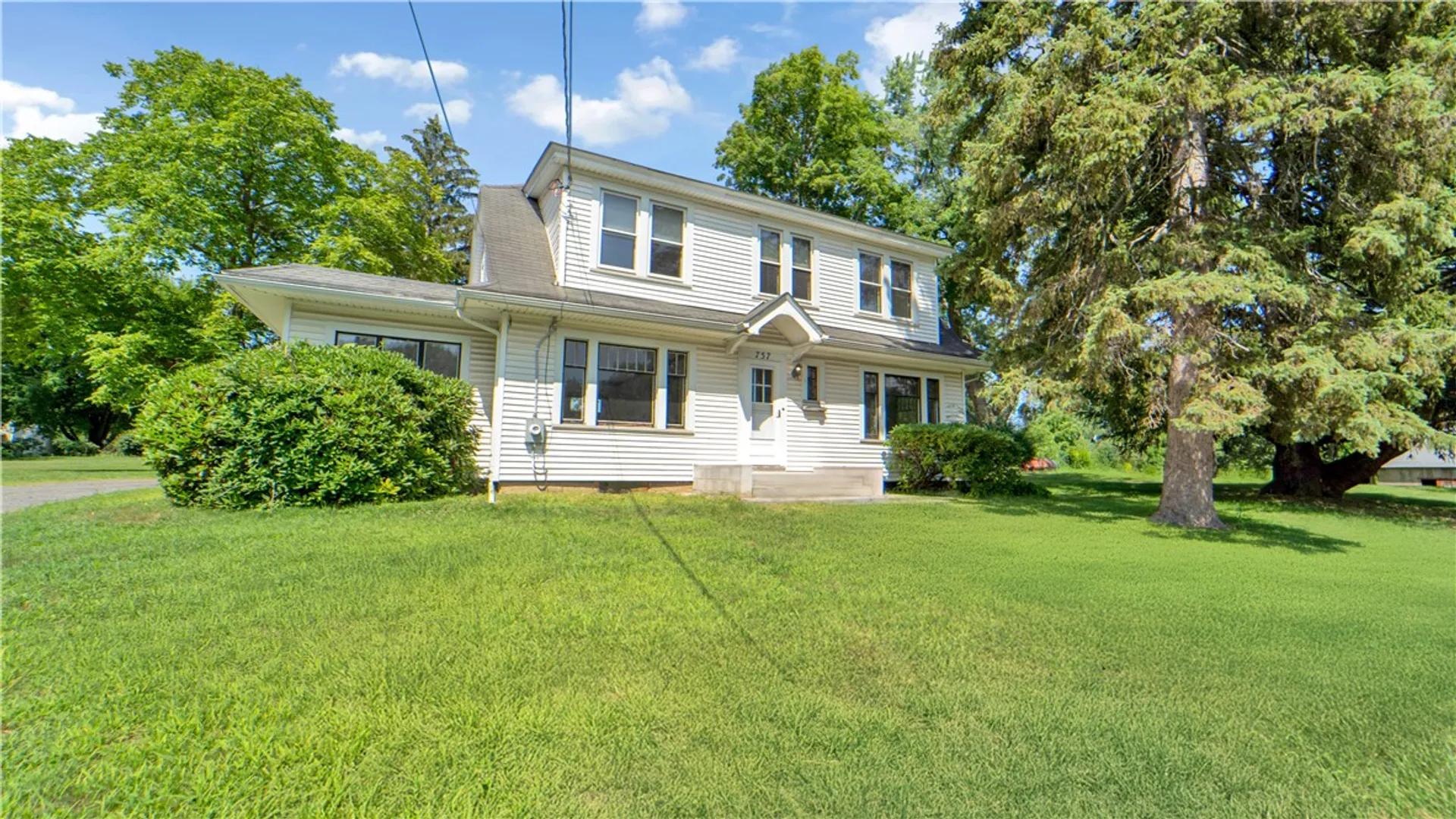 Property at 757 Five Mile Line Road, Webster, NY 14580 2