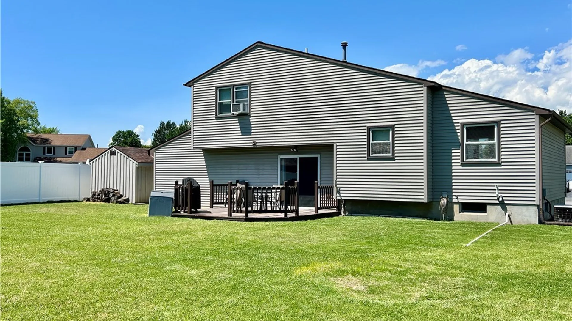Property at 6118 Cordero Drive, Cicero, NY 13039 2