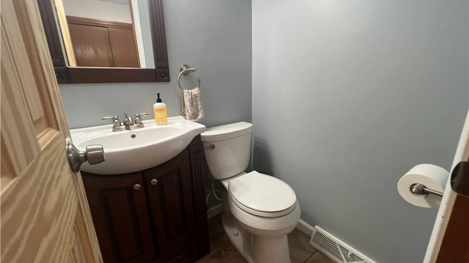 Property at 6118 Cordero Drive, Cicero, NY 13039 24