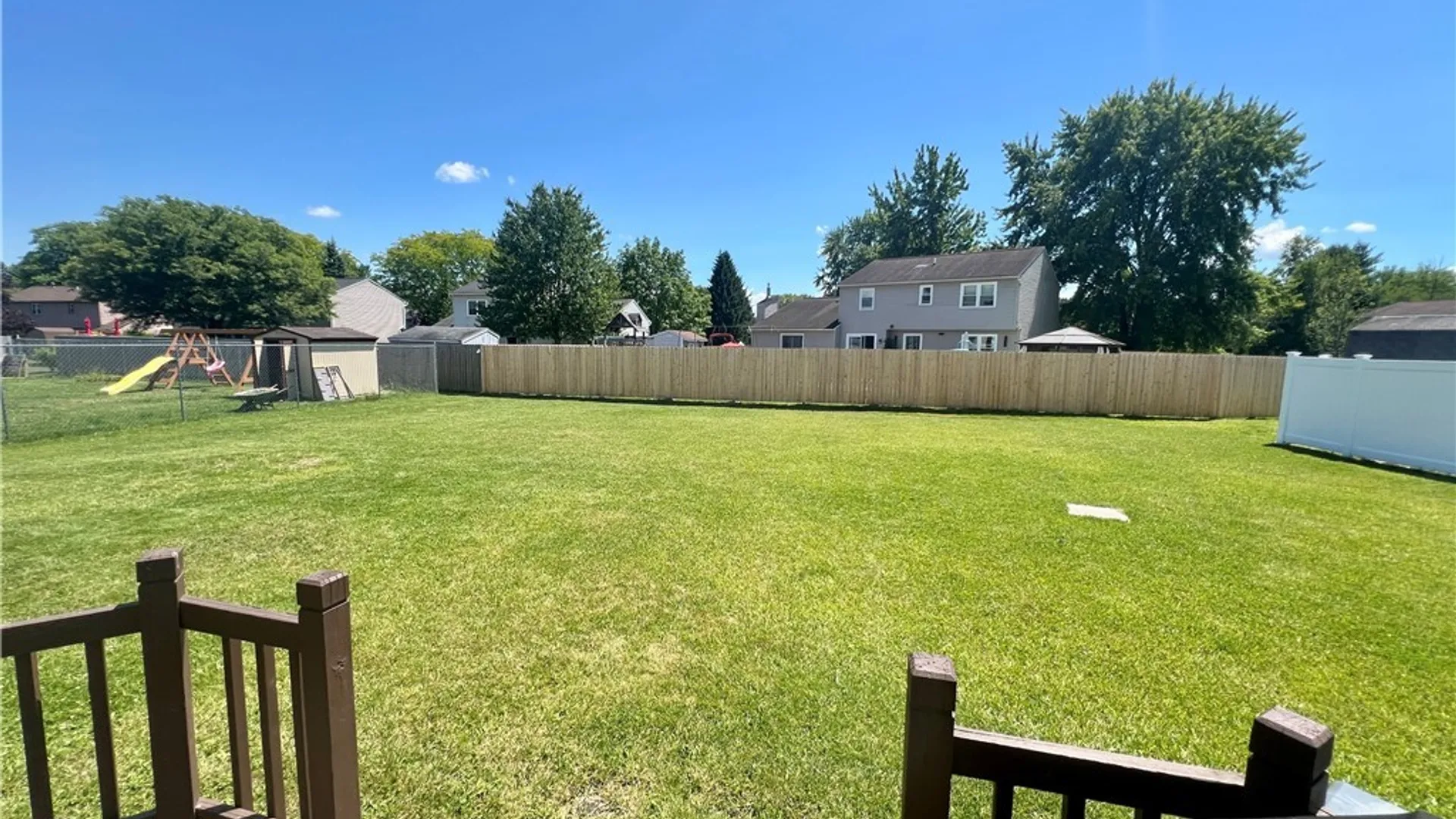 Property at 6118 Cordero Drive, Cicero, NY 13039 3