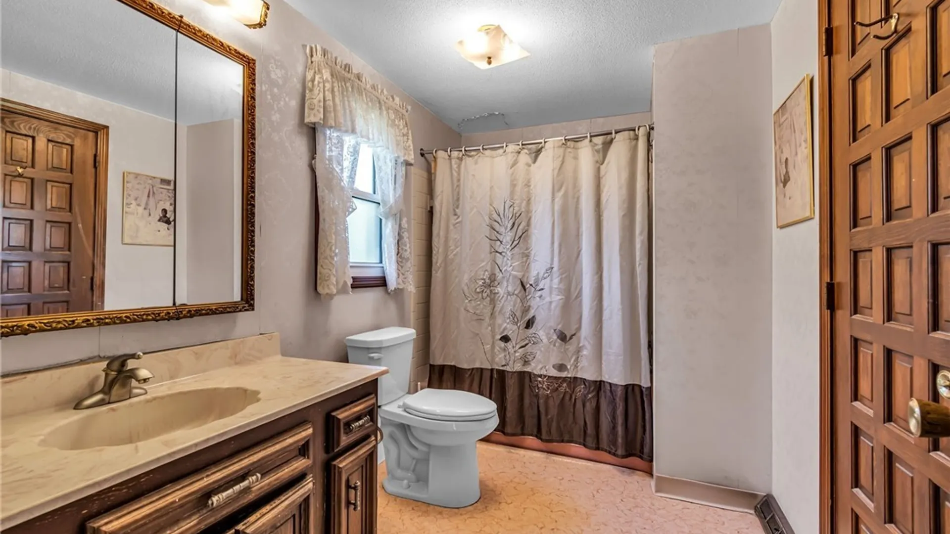 Property at 360 Forest Drive, West Seneca, NY 14224 28