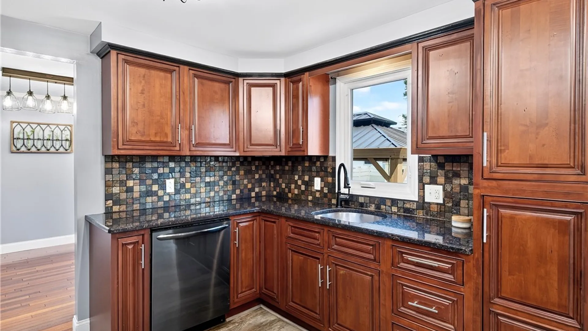 Property at 5 Quail Hollow, Lancaster, NY 14086 11