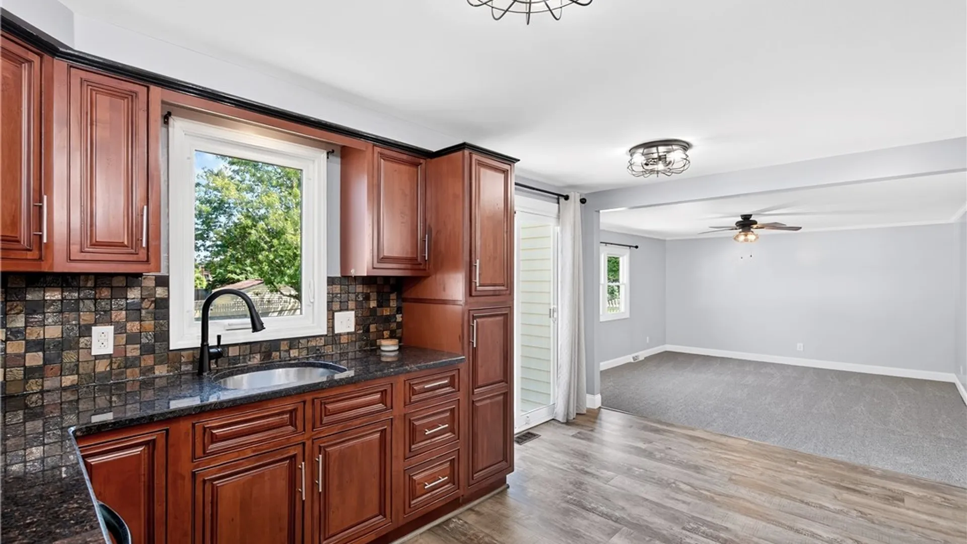 Property at 5 Quail Hollow, Lancaster, NY 14086 13