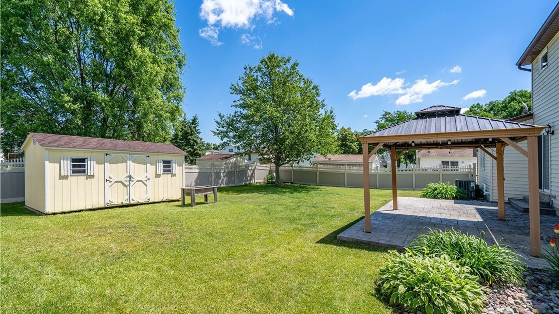 Property at 5 Quail Hollow, Lancaster, NY 14086 34