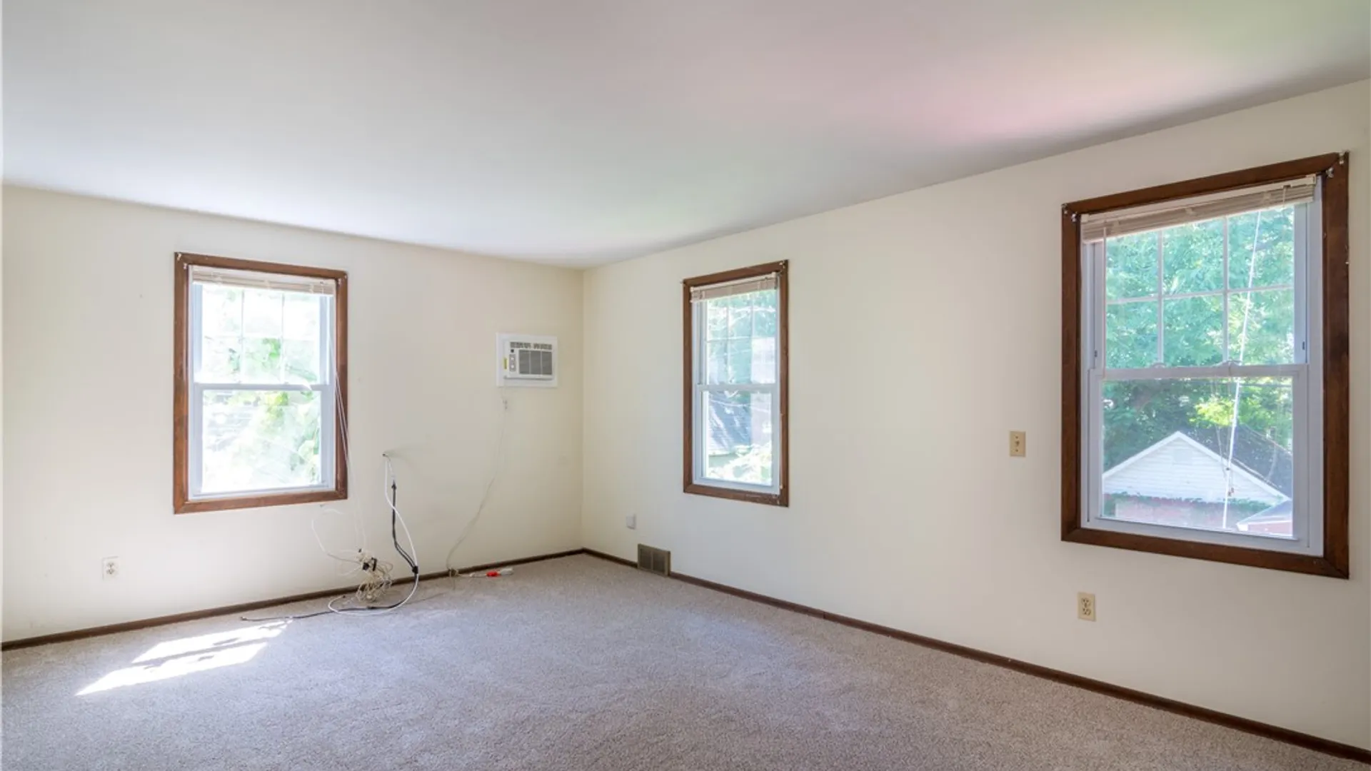 Property at 227 Belcoda Drive, Irondequoit, NY 14617 8