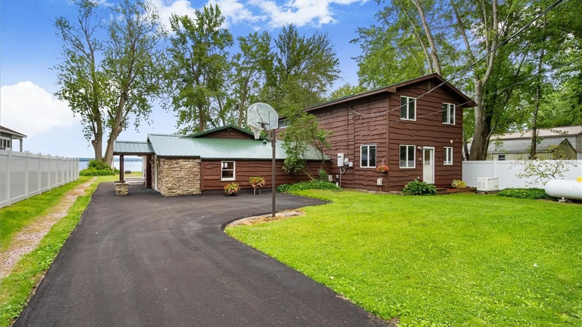 Property at 21 Lakeshore Drive, Constantia, NY 13044 37