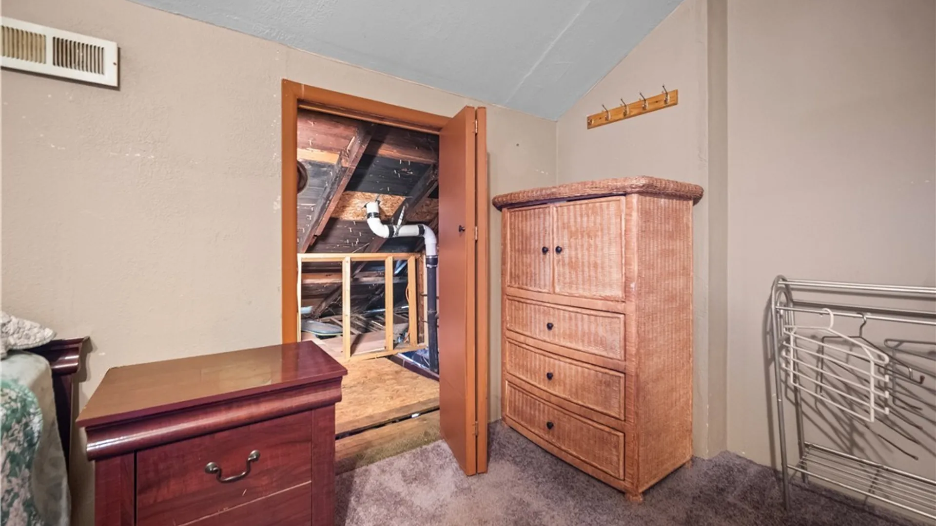 Property at 102 Dorrance Avenue, Buffalo, NY 14218 26
