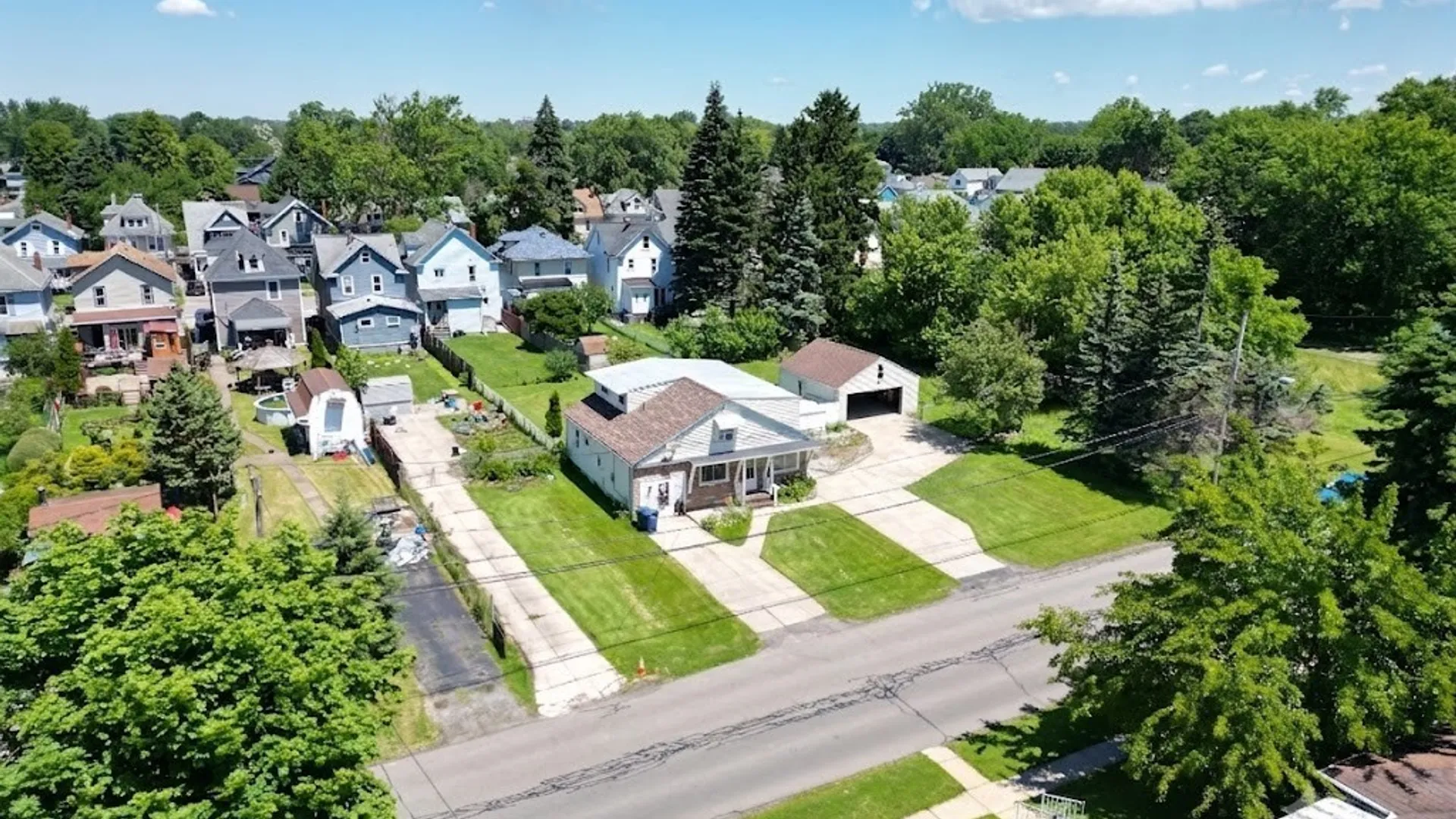 Property at 102 Dorrance Avenue, Buffalo, NY 14218 5