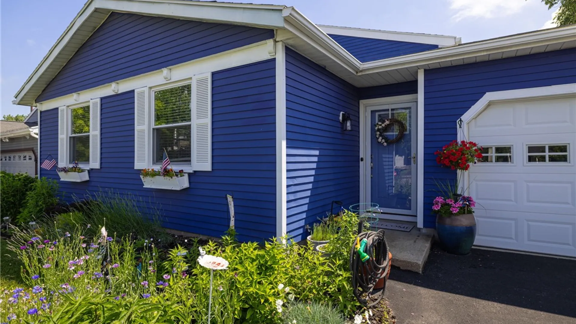 Property at 52 Constance Way, Greece, NY 14612 2