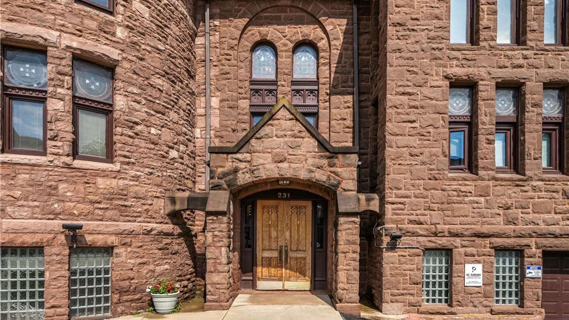 Property at 231 Richmond Avenue, Buffalo, NY 14222 5