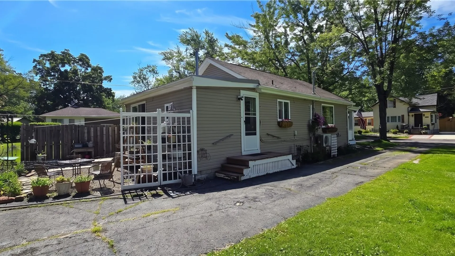 Property at 1228 Sherwood Avenue, North Tonawanda, NY 14120 43