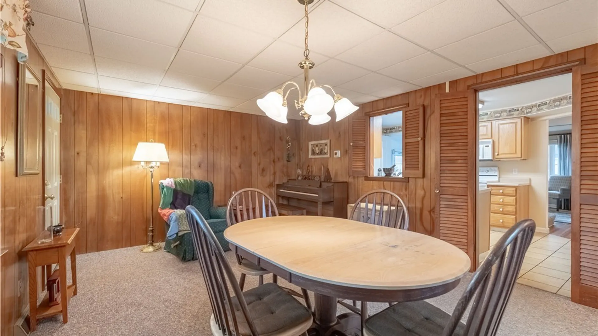 Property at 20 Lucille Drive, Cheektowaga, NY 14225 14