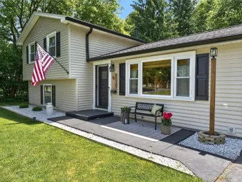 Property at 15 White Oak Lane, Perinton, NY 14450