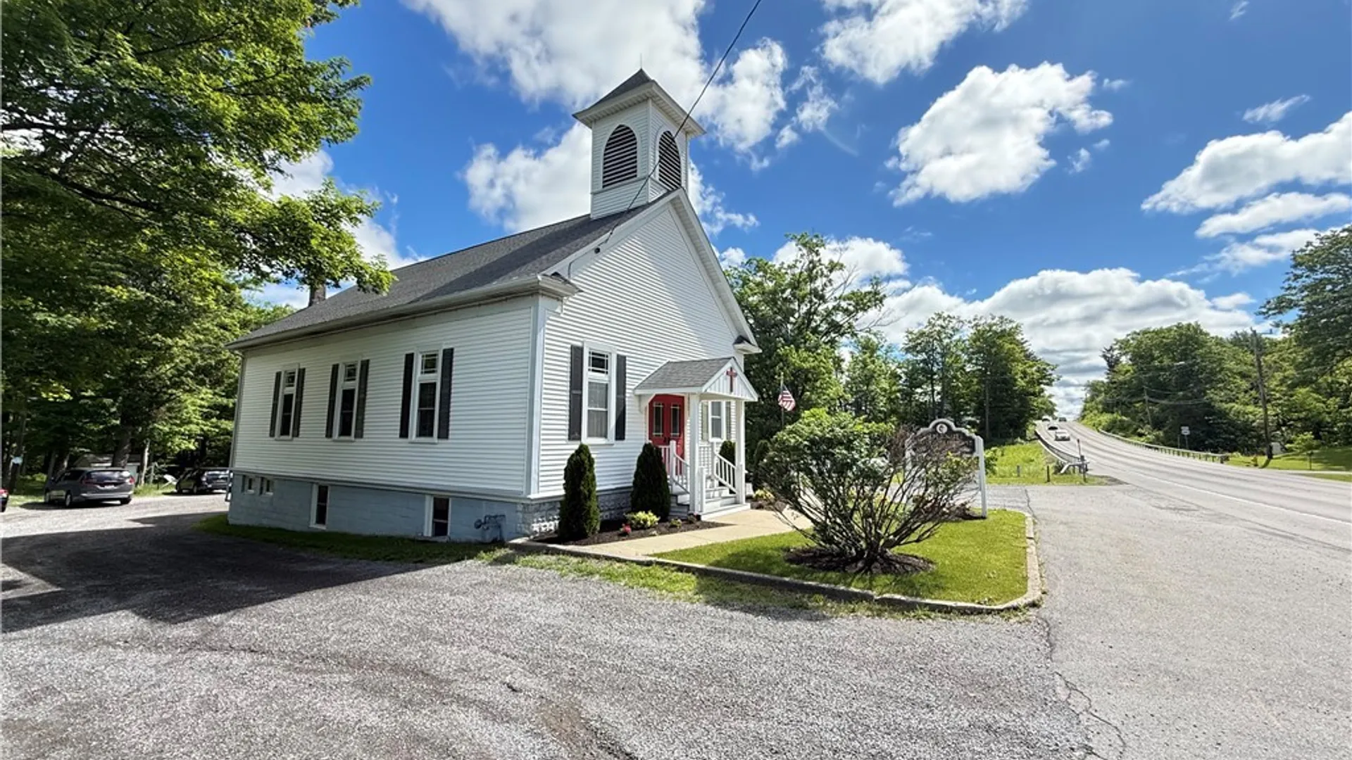 Property at 7404 Ellicott Road, Orchard Park, NY 14127 3