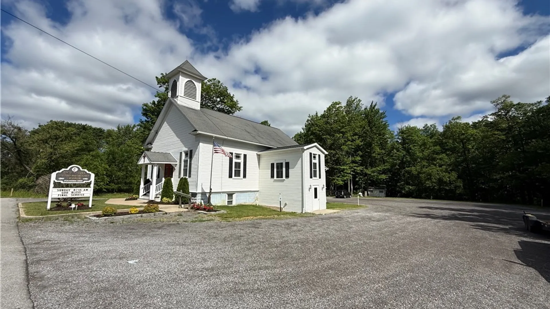 Property at 7404 Ellicott Road, Orchard Park, NY 14127 5