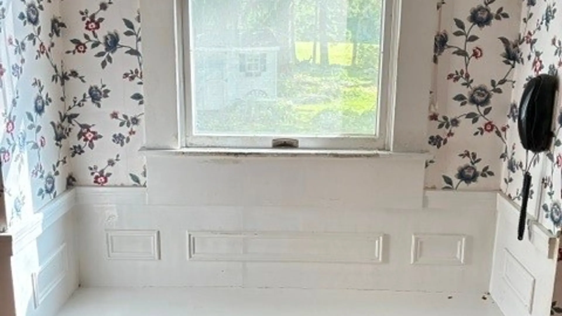 Property at 25 S Main Street, Holland, NY 14080 8