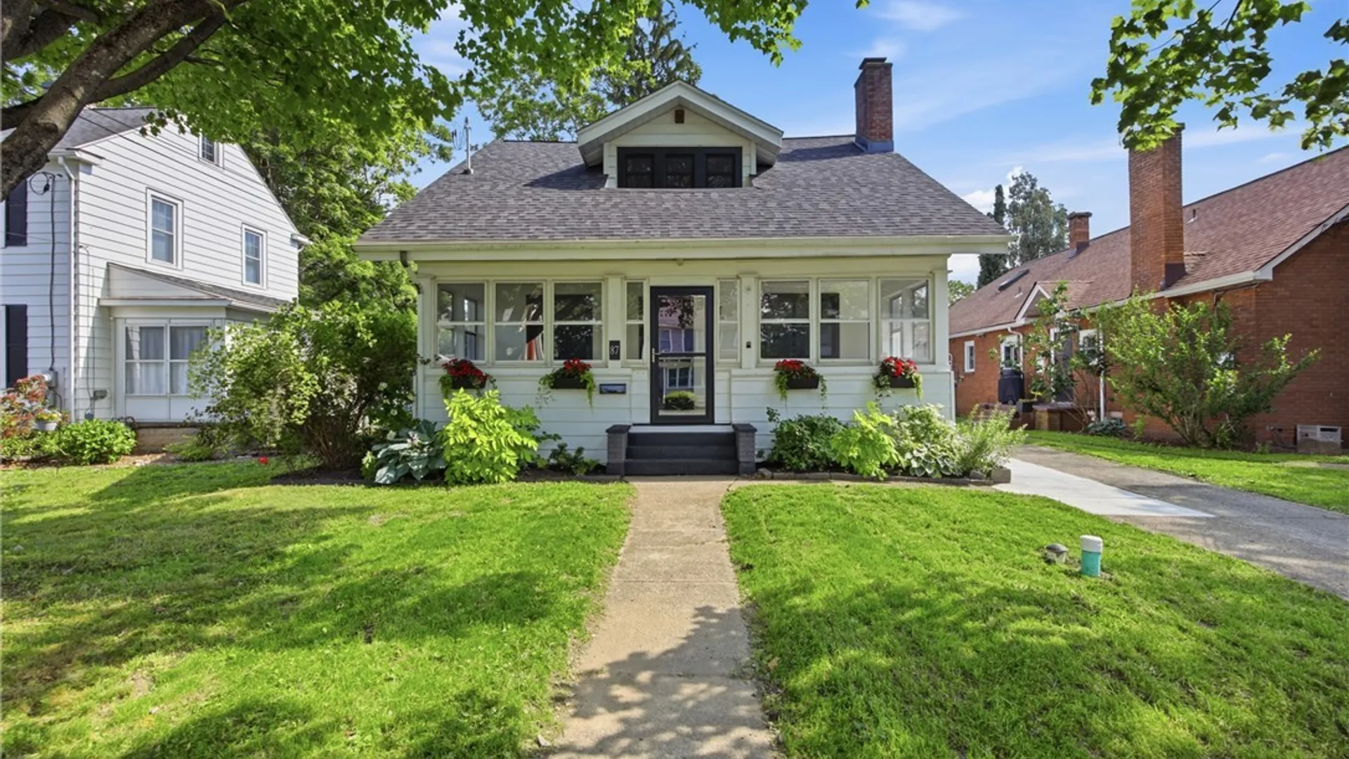 Property at 87 Dudley Avenue, Hamburg, NY 14075 2